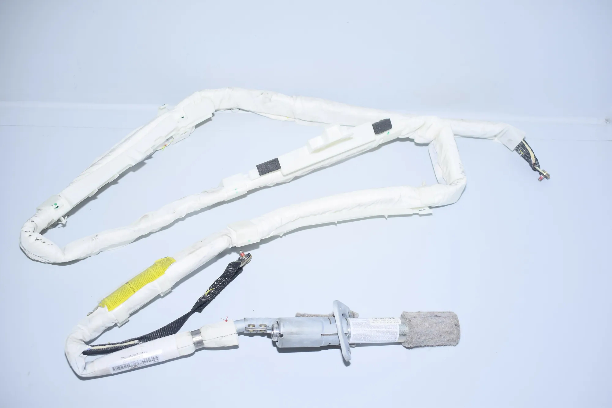 Right Side Roof Safety Curtain SRS – OEM 7011014 · BMW 7 (E65, E66, E67) 745 i, Li 2002 – 2