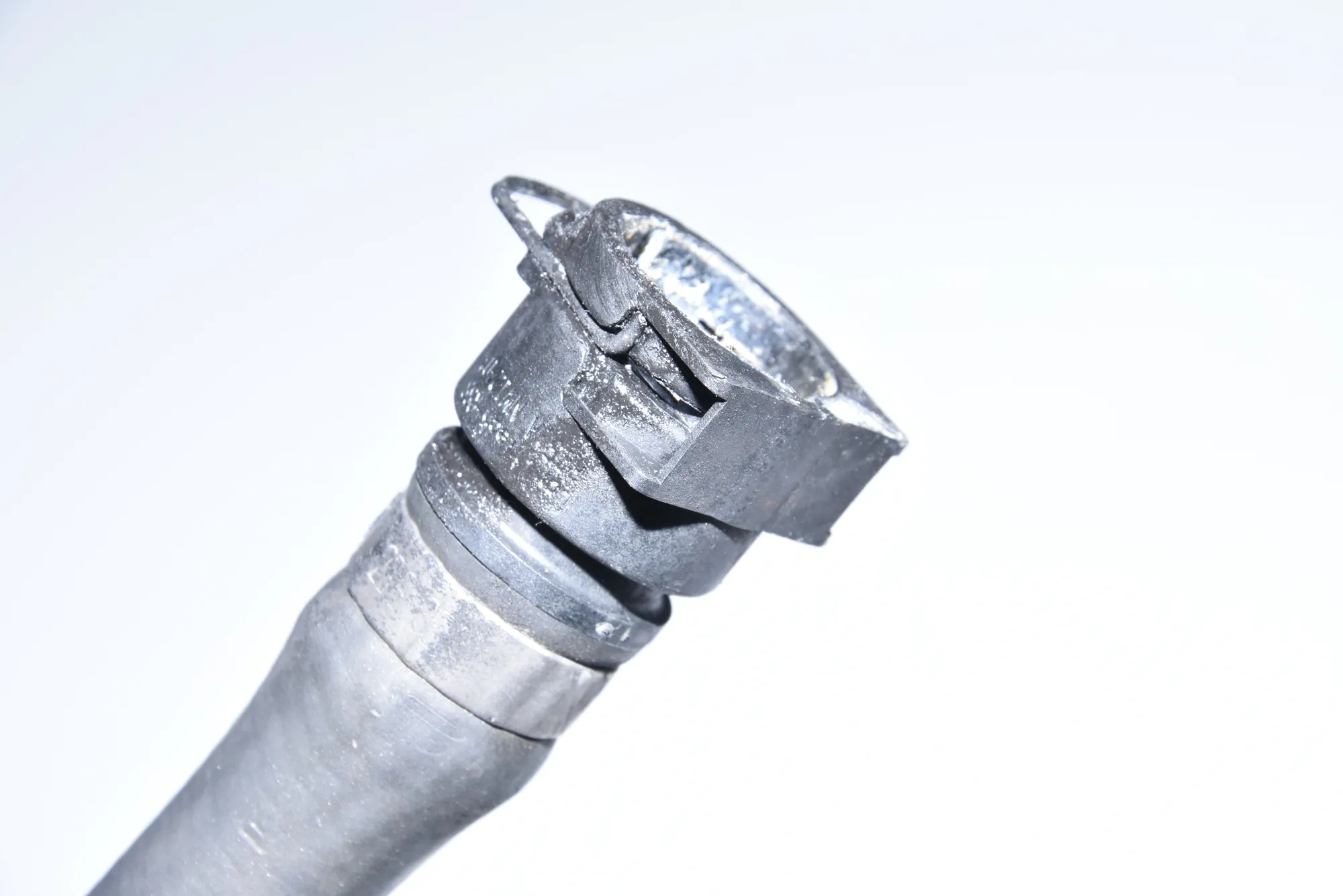 Pipe Hose – OEM 7508014 · BMW 7 (E65, E66, E67) 745 i, Li 2002 – 3