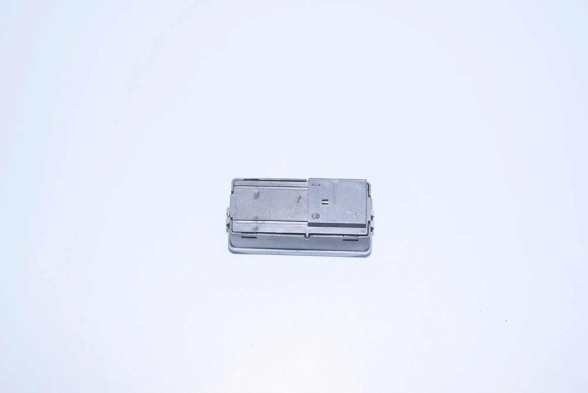 Switches – OEM 6904292 · BMW 7 (E65, E66, E67) 745 i, Li 2002