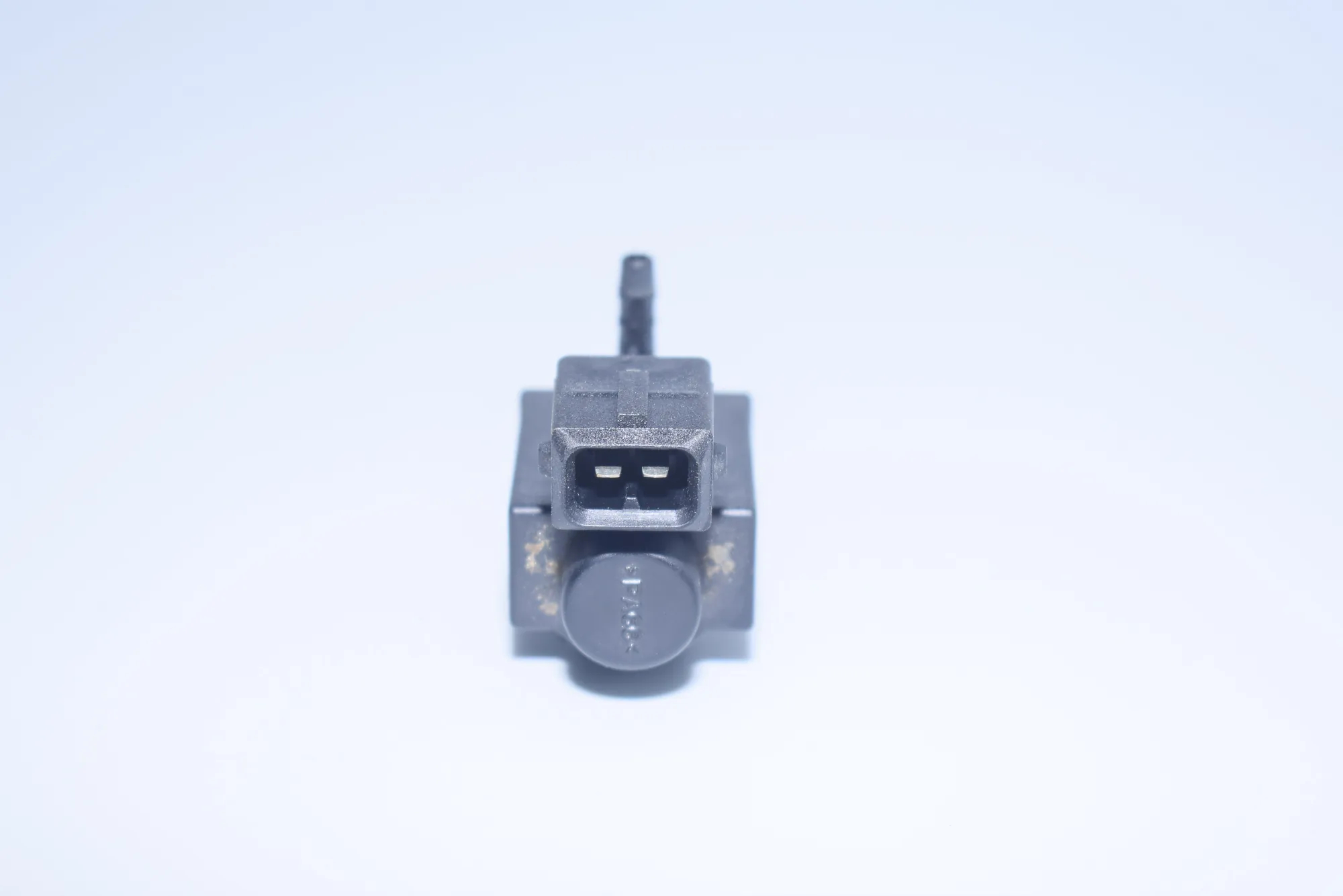 Solenoid Valve – OEM 7516375 · BMW 7 (E65, E66, E67) 745 i, Li 2002 – 4