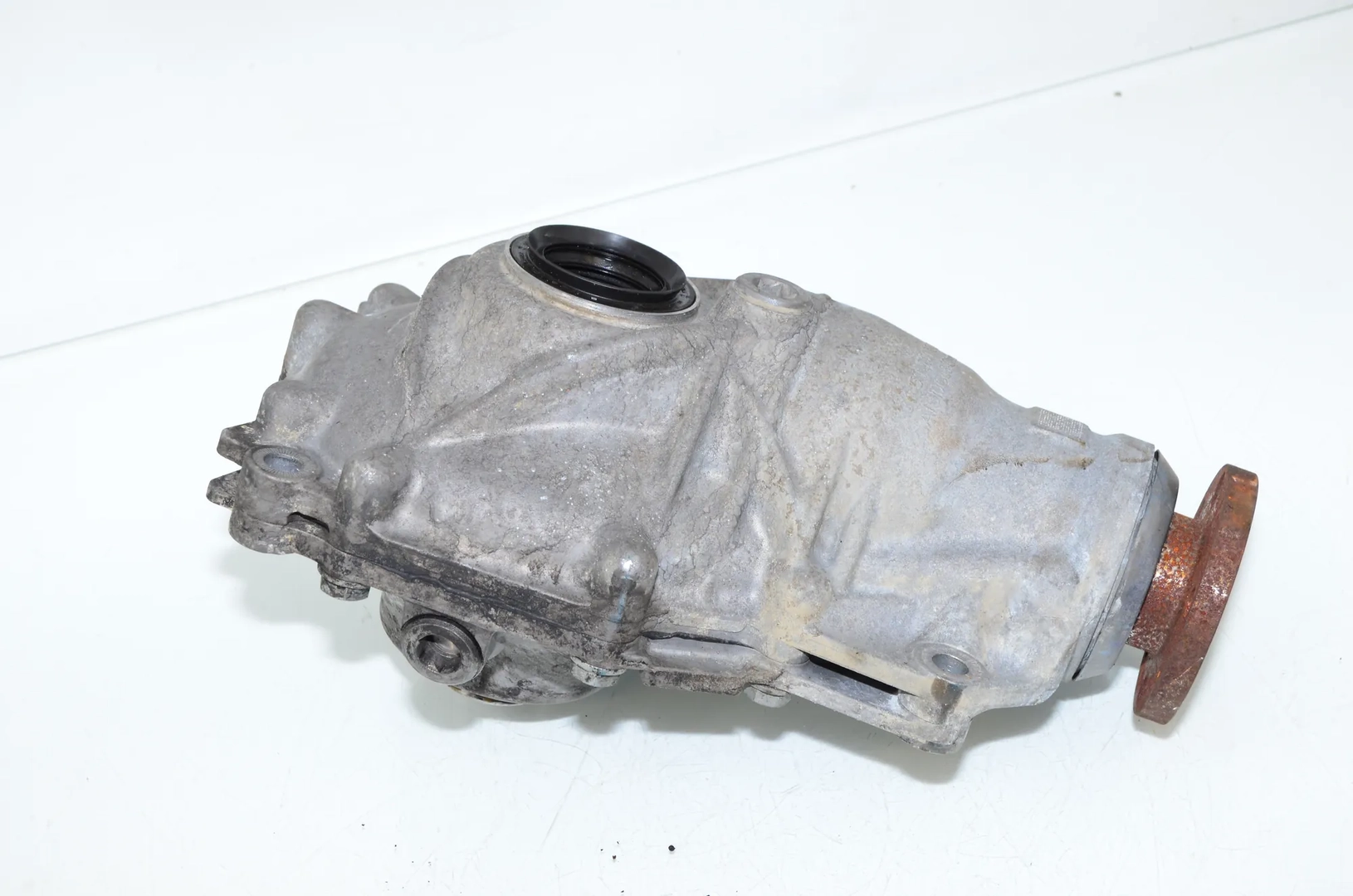 Front Differential – OEM 7584517 · BMW 5 Touring (F11) 530 d xDrive 2011 – 2
