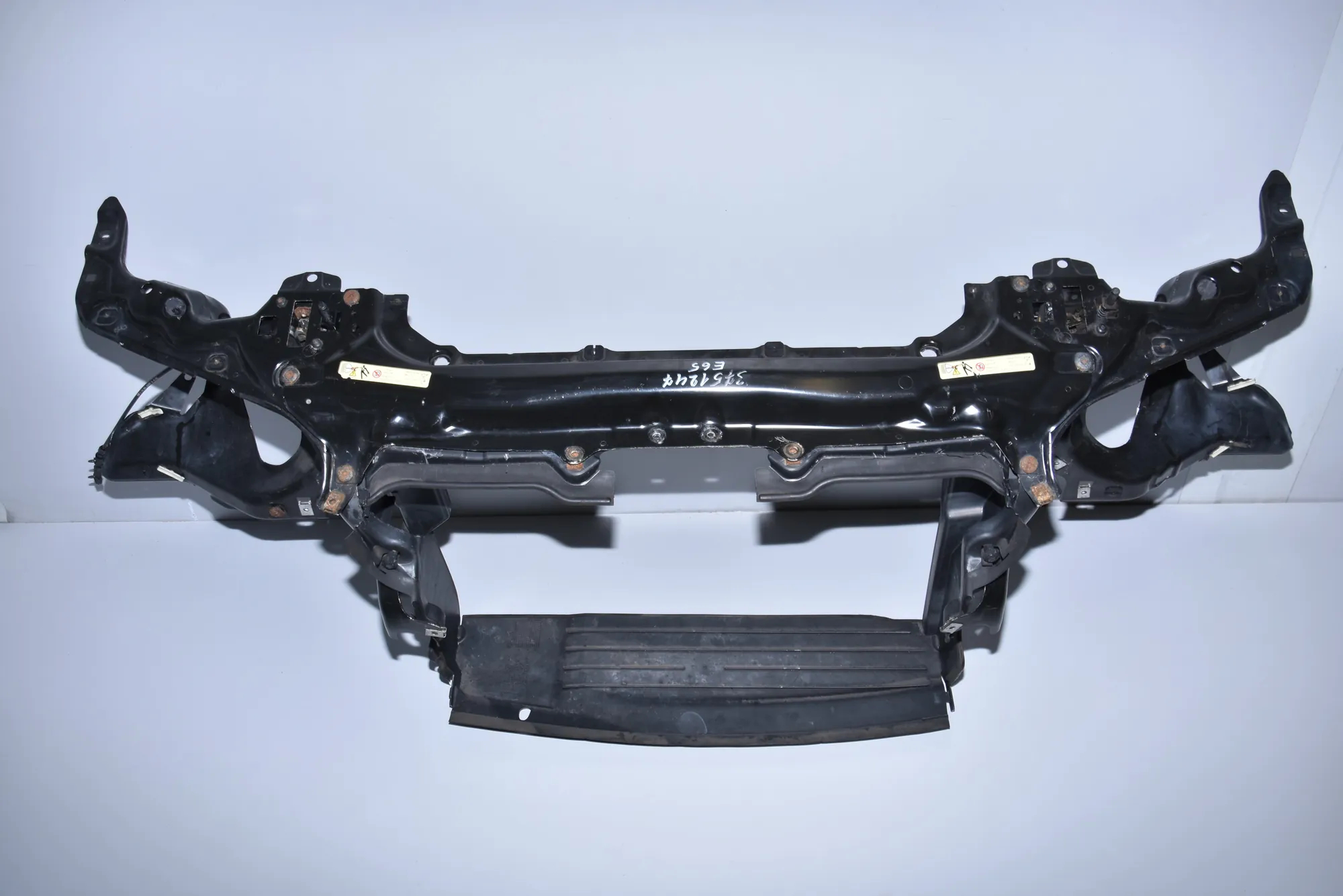 Slam Panel Frame Kit – OEM 7011213 · BMW 7 (E65, E66, E67) 745 i, Li 2002 – 4