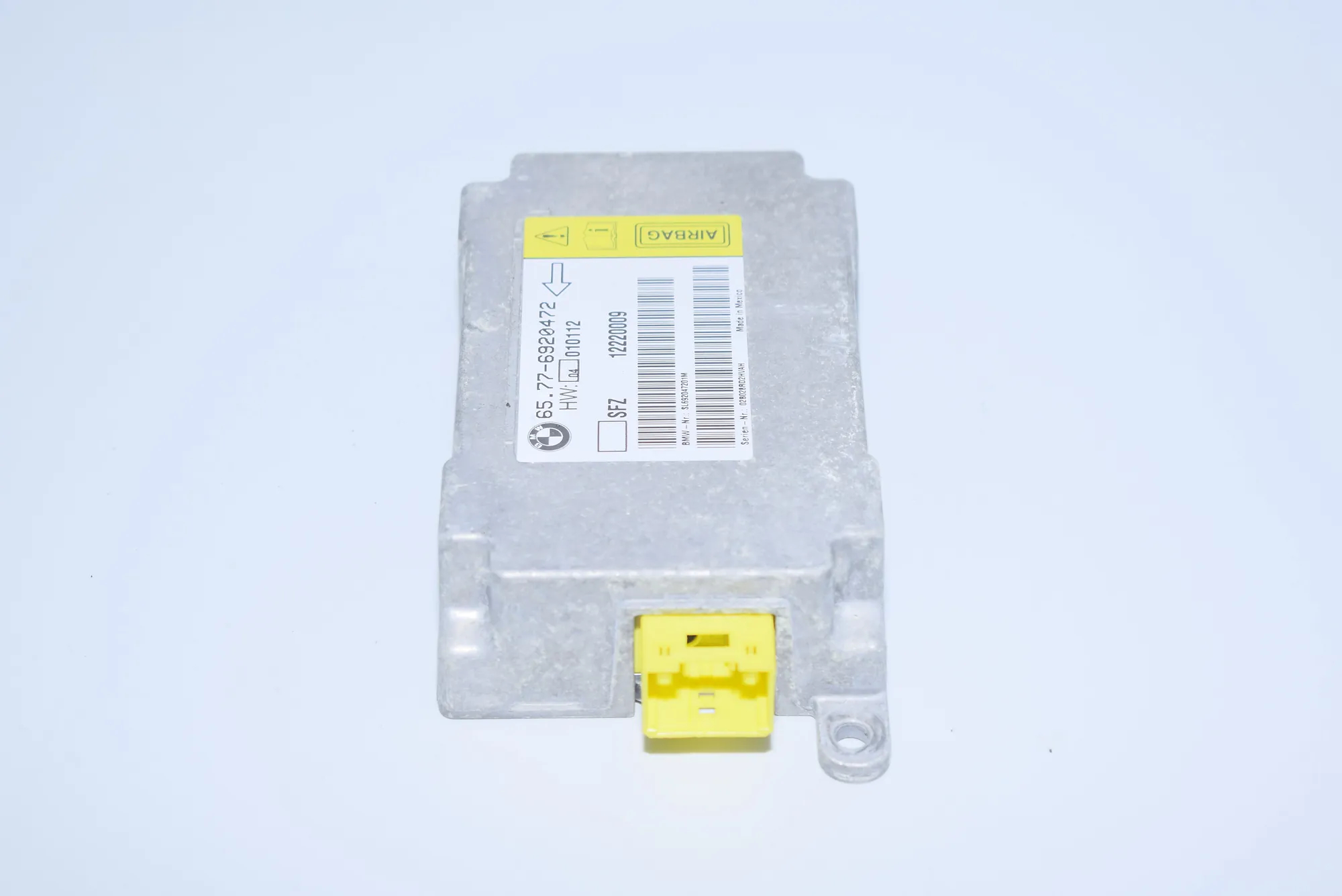 SRS Control Unit – OEM 6920472 · BMW 7 (E65, E66, E67) 745 i, Li 2002 – 6