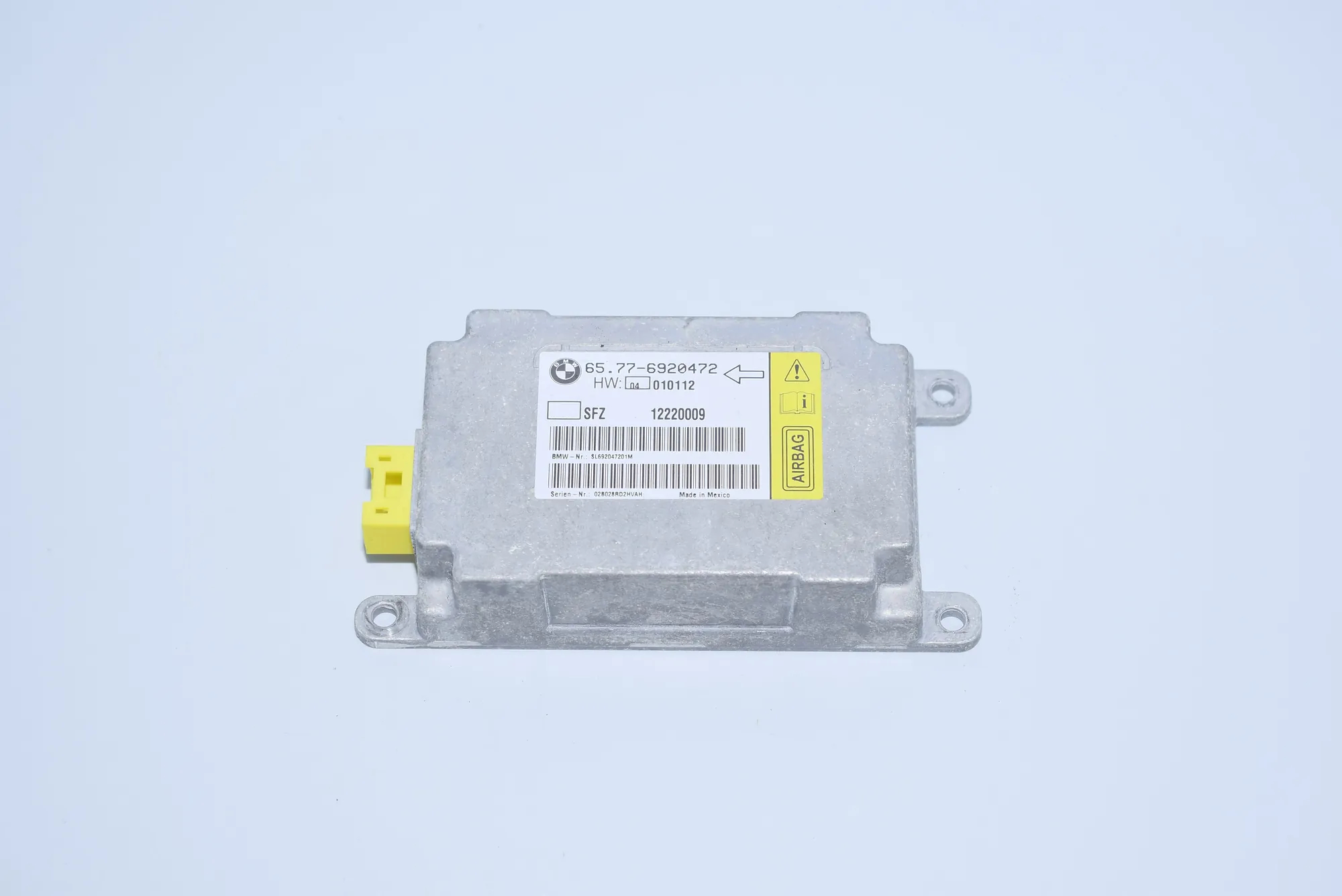 SRS Control Unit – OEM 6920472 · BMW 7 (E65, E66, E67) 745 i, Li 2002 – 2