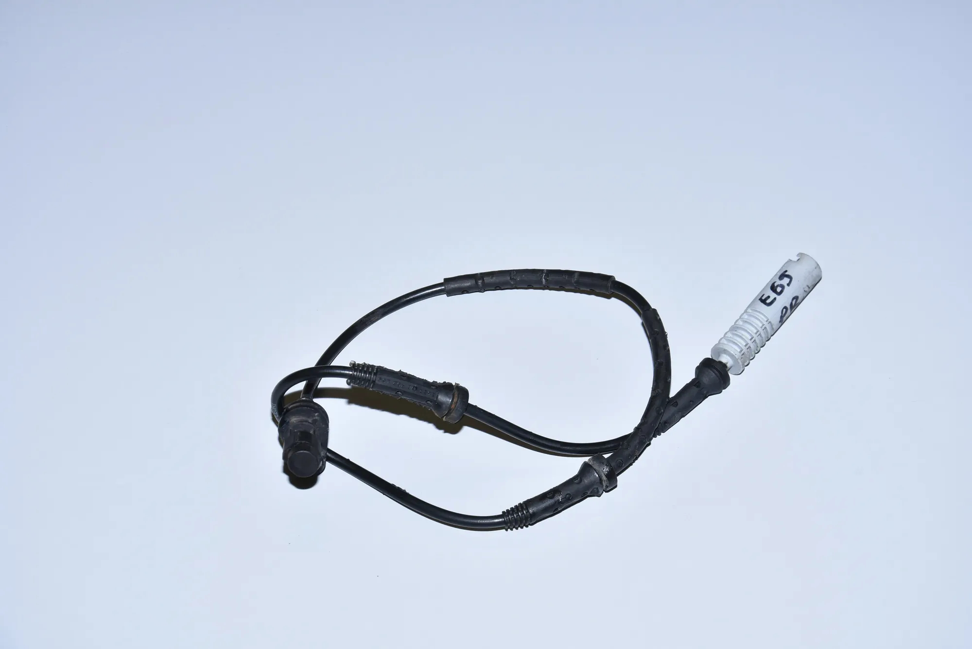 Front Left ABS Sensor – OEM 6752159 · BMW 7 (E65, E66, E67) 745 i, Li 2002