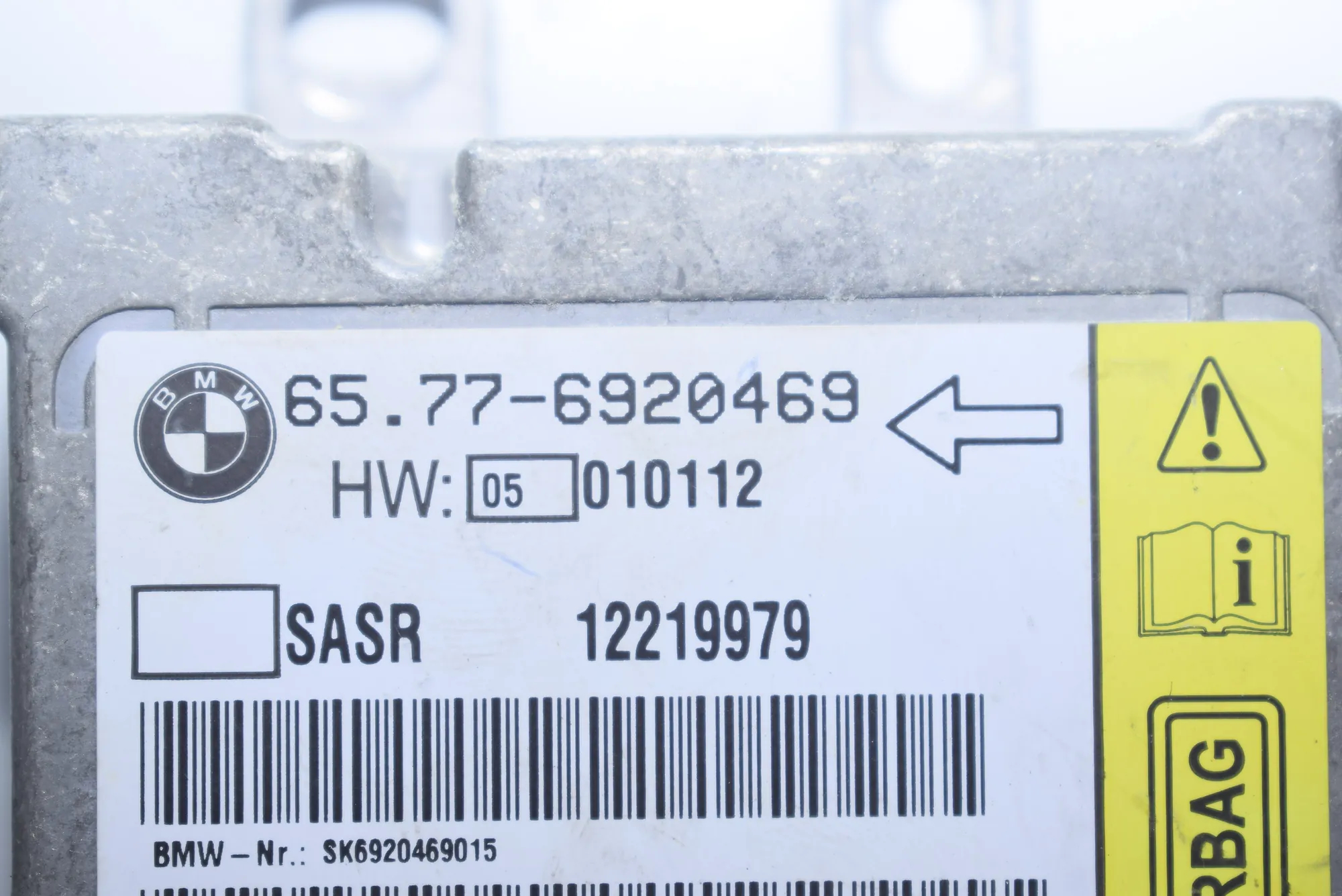 SRS Control Unit – OEM 6920469 · BMW 7 (E65, E66, E67) 745 i, Li 2002 – 5
