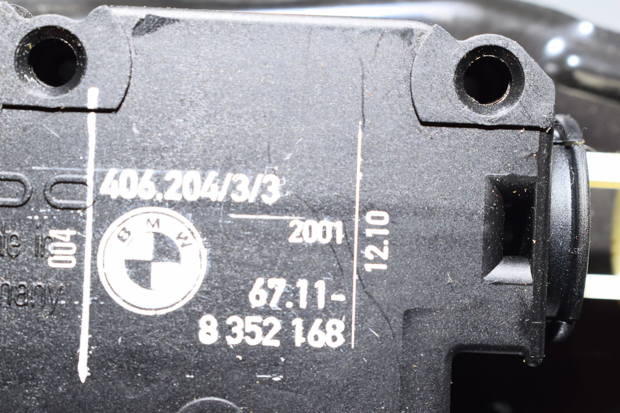 Other Control Units – OEM 8352168 · BMW 5 (E39) 520 i 2001 – 5
