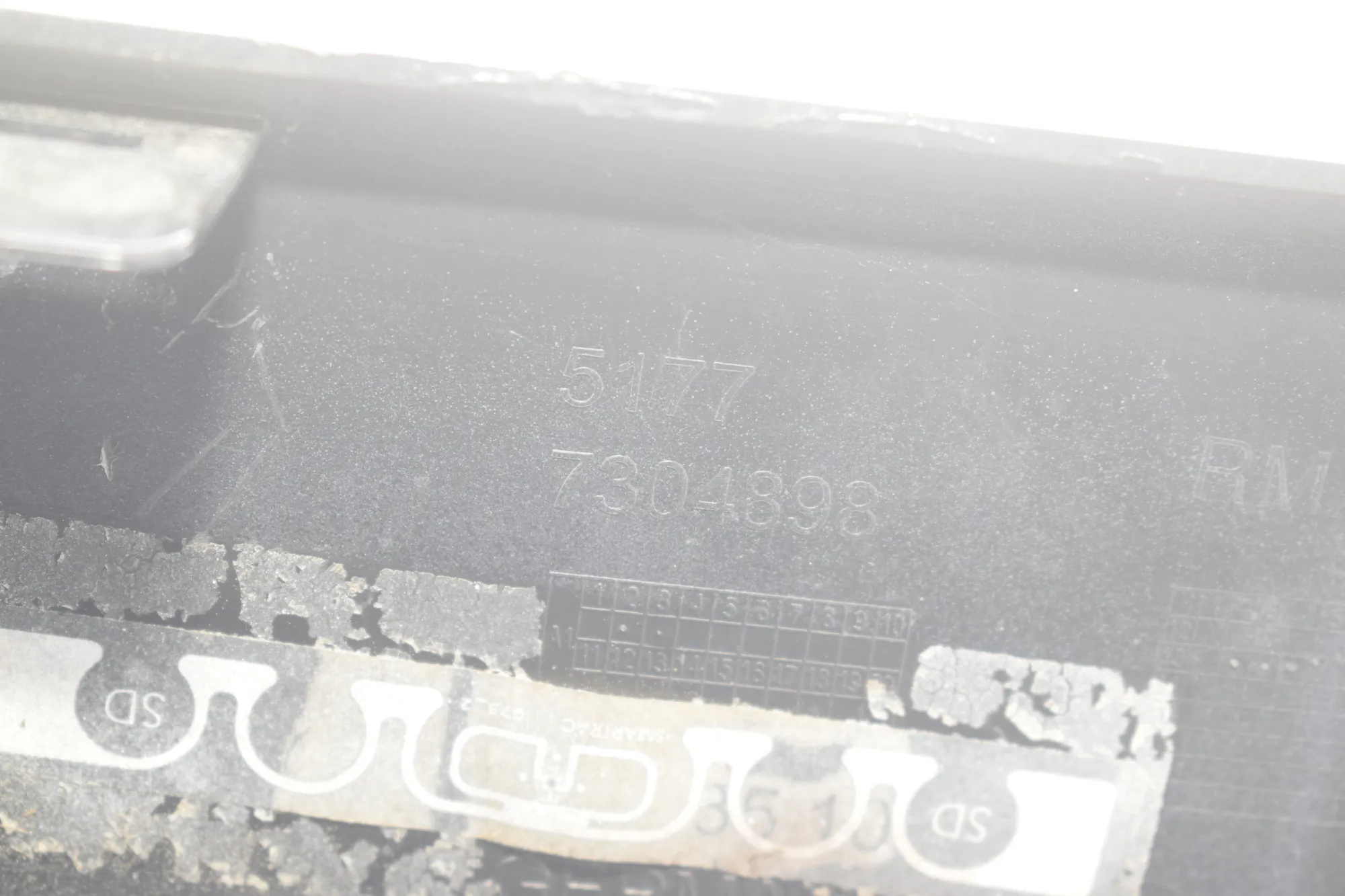 Other Trim Parts – OEM 7453547 · BMW i3 (I01) Hybrid 2014 – 5