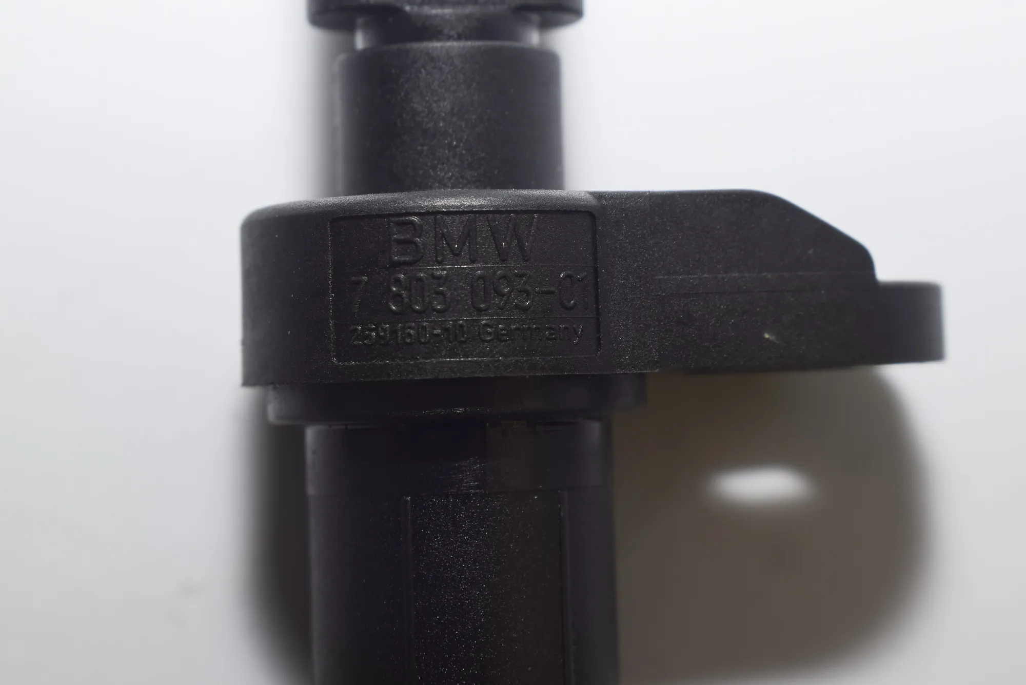 Camshaft Position Sensor – OEM 7803093 · BMW 7 (F01, F02) BMW 7 (F01, F02) 730 d 2013 – 5