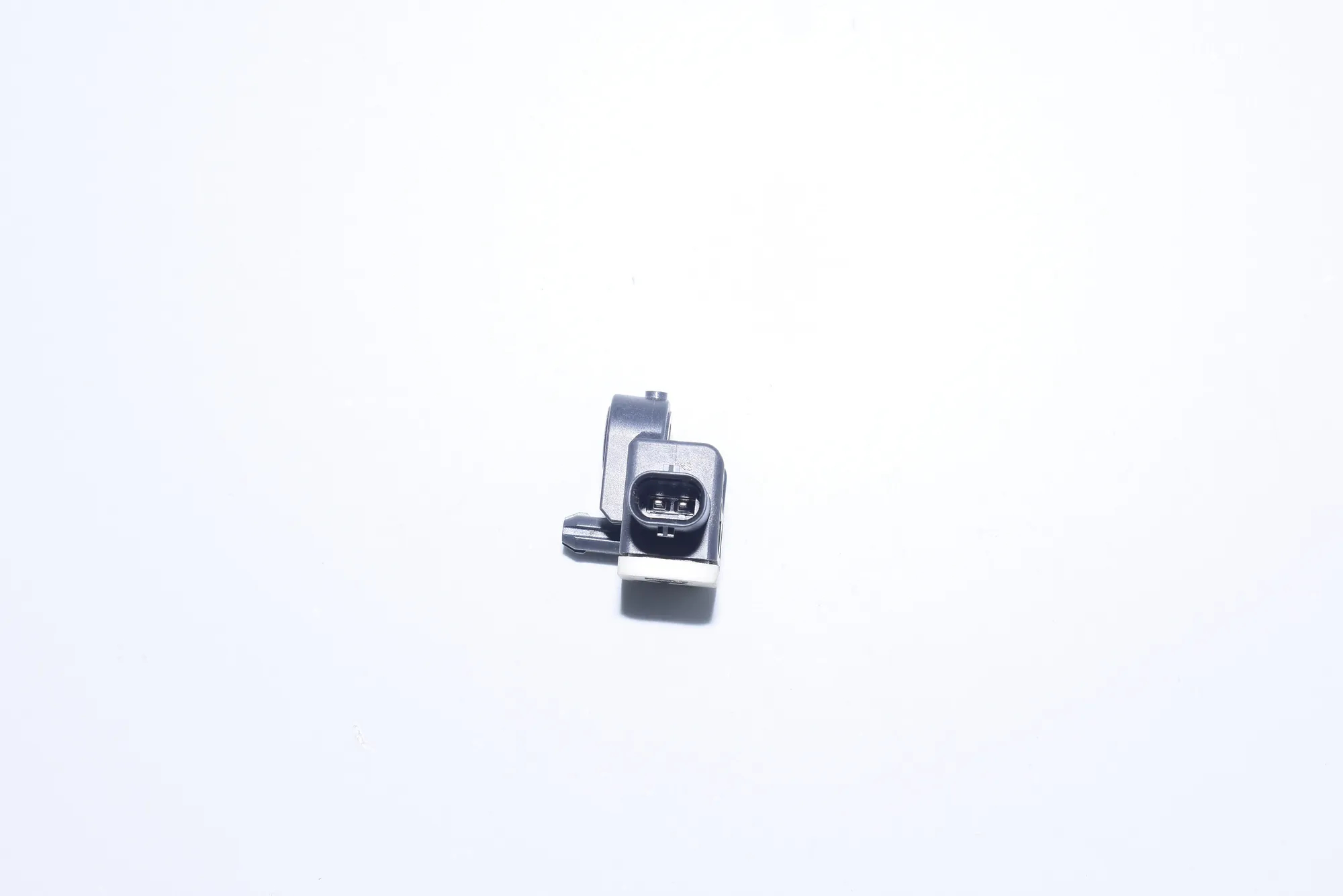 Front Right Impact Sensor – OEM 9234989 · BMW 3 (F30, F80) BMW 3 (F30, F80) 2011 – 4