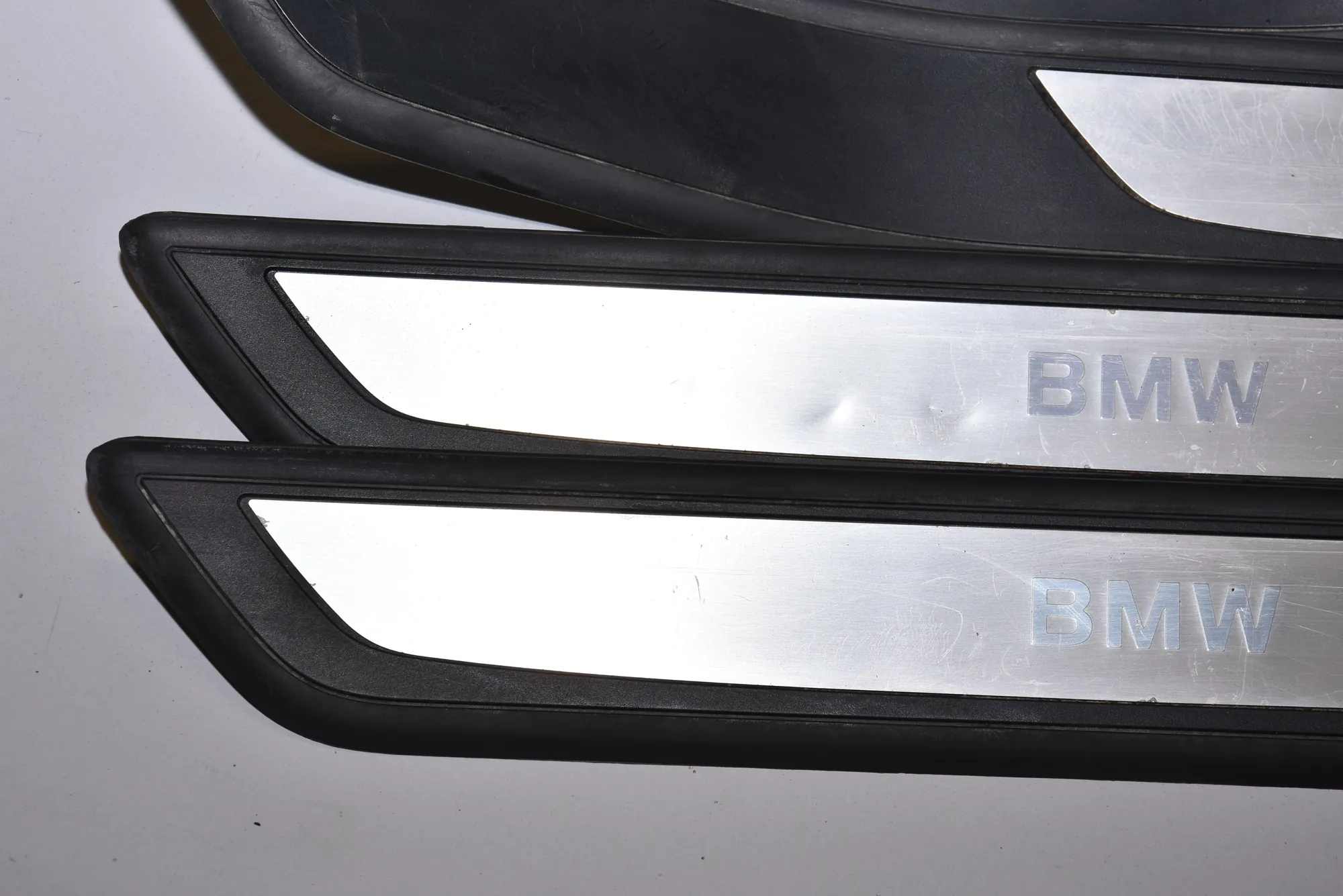 Door Sill Trim Kit – OEM 8046135 · BMW 7 (F01, F02) BMW 7 (F01, F02) 730 d 2010 – 2