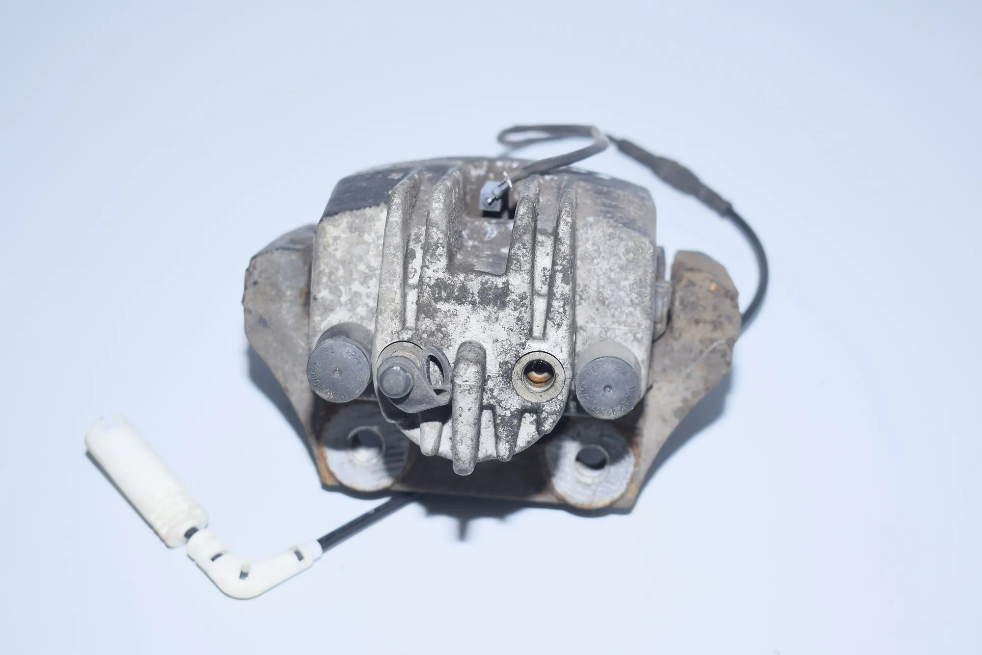 Rear Right Brake Caliper – OEM NA · BMW 6 (E63) BMW 6 (E63) 630 i 2006 – 4
