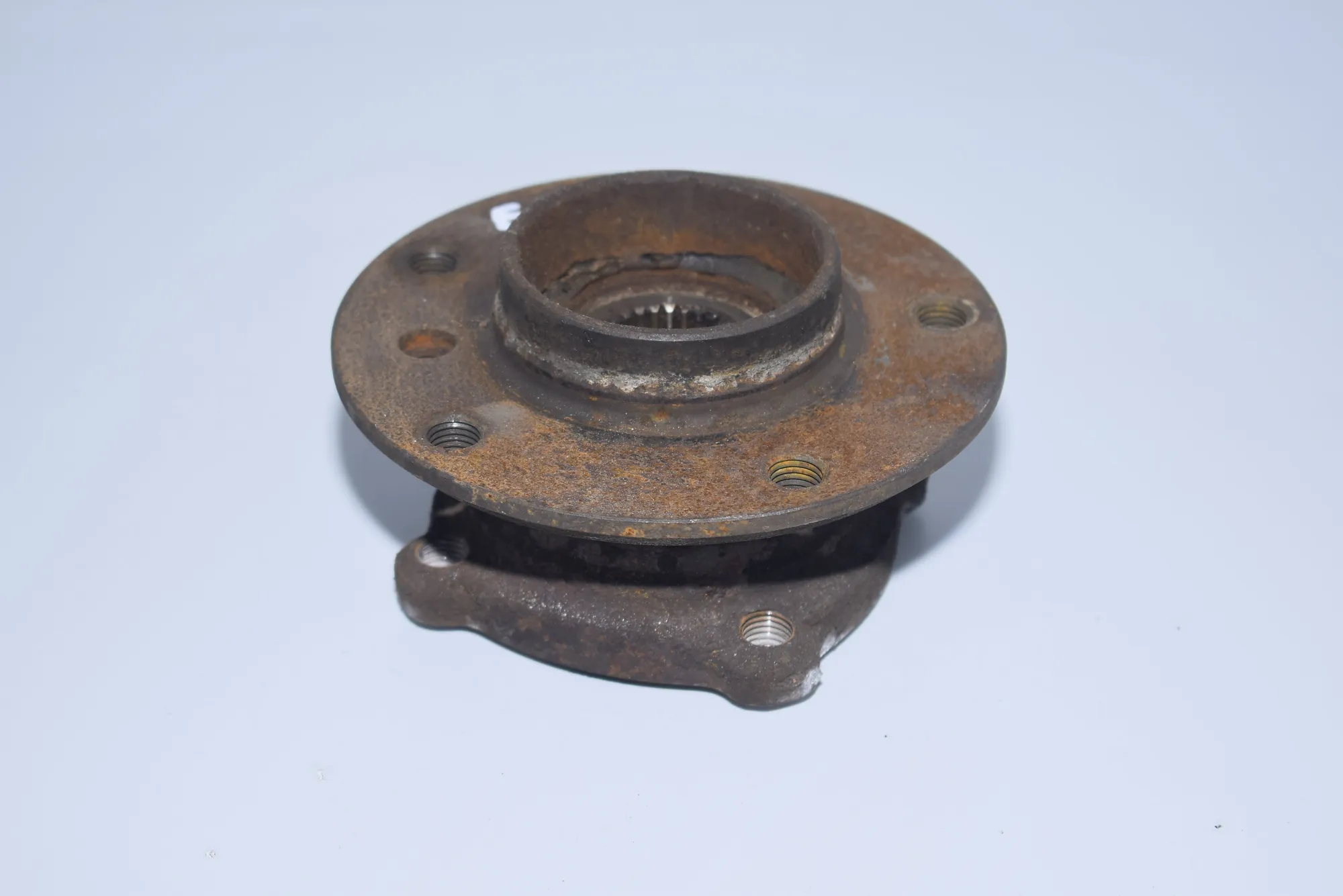 Rear Right Wheel Bearing – OEM NA · BMW 6 (E63) BMW 6 (E63) 630 i 2006