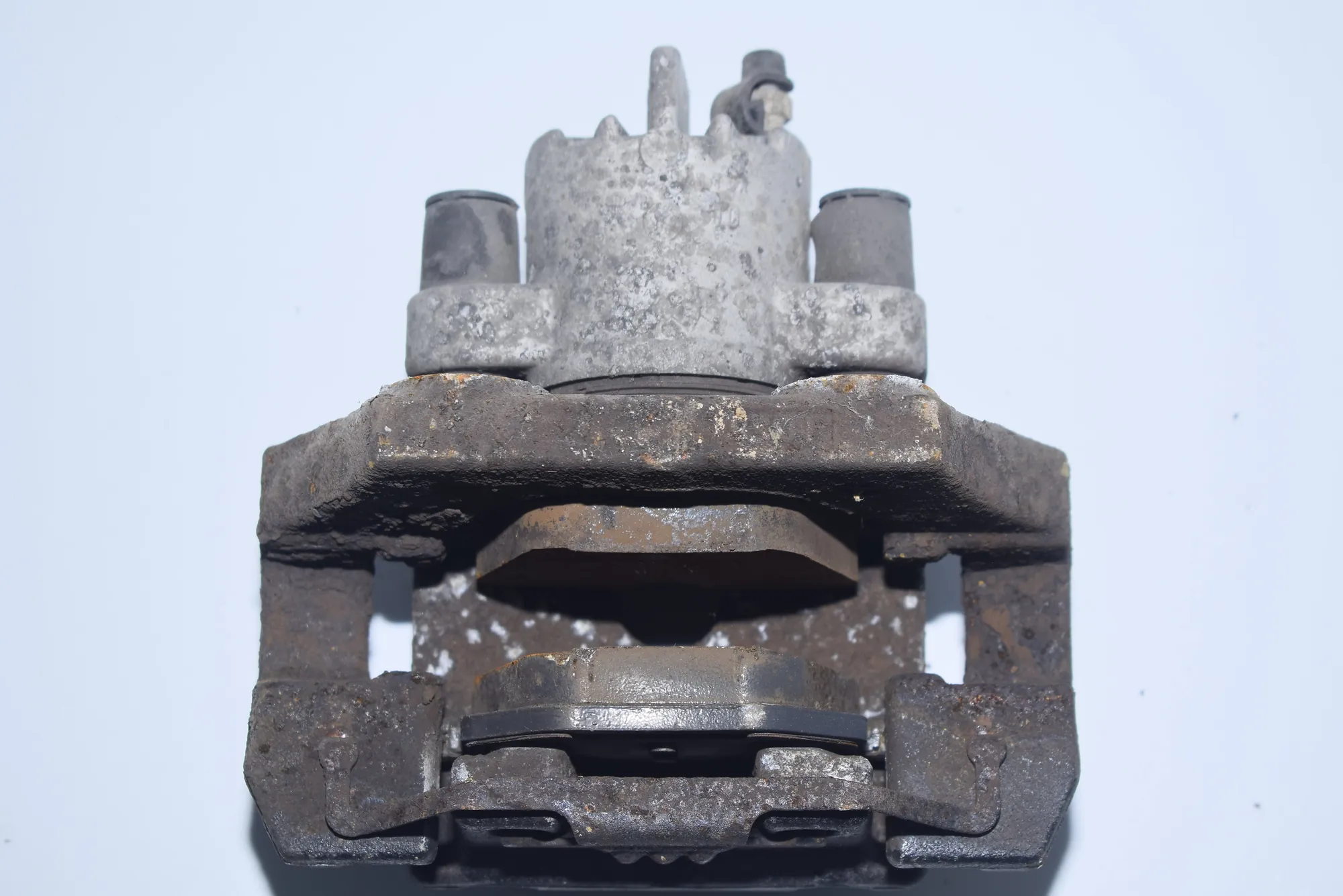 Rear Left Brake Caliper – OEM NA · BMW 6 (E63) BMW 6 (E63) 630 i 2006 – 3