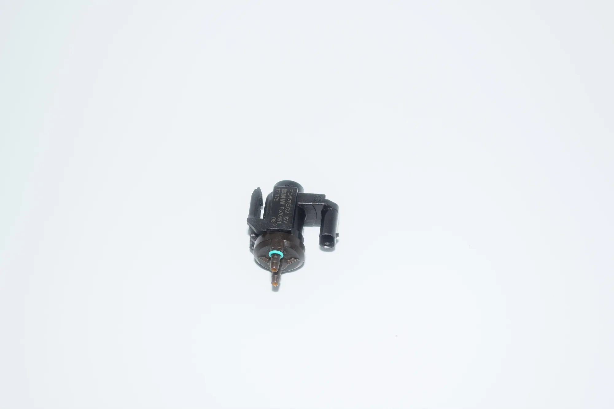 Solenoid Valve – OEM 8570591 · BMW BMW X5 (F15, F85) 2018 – 2