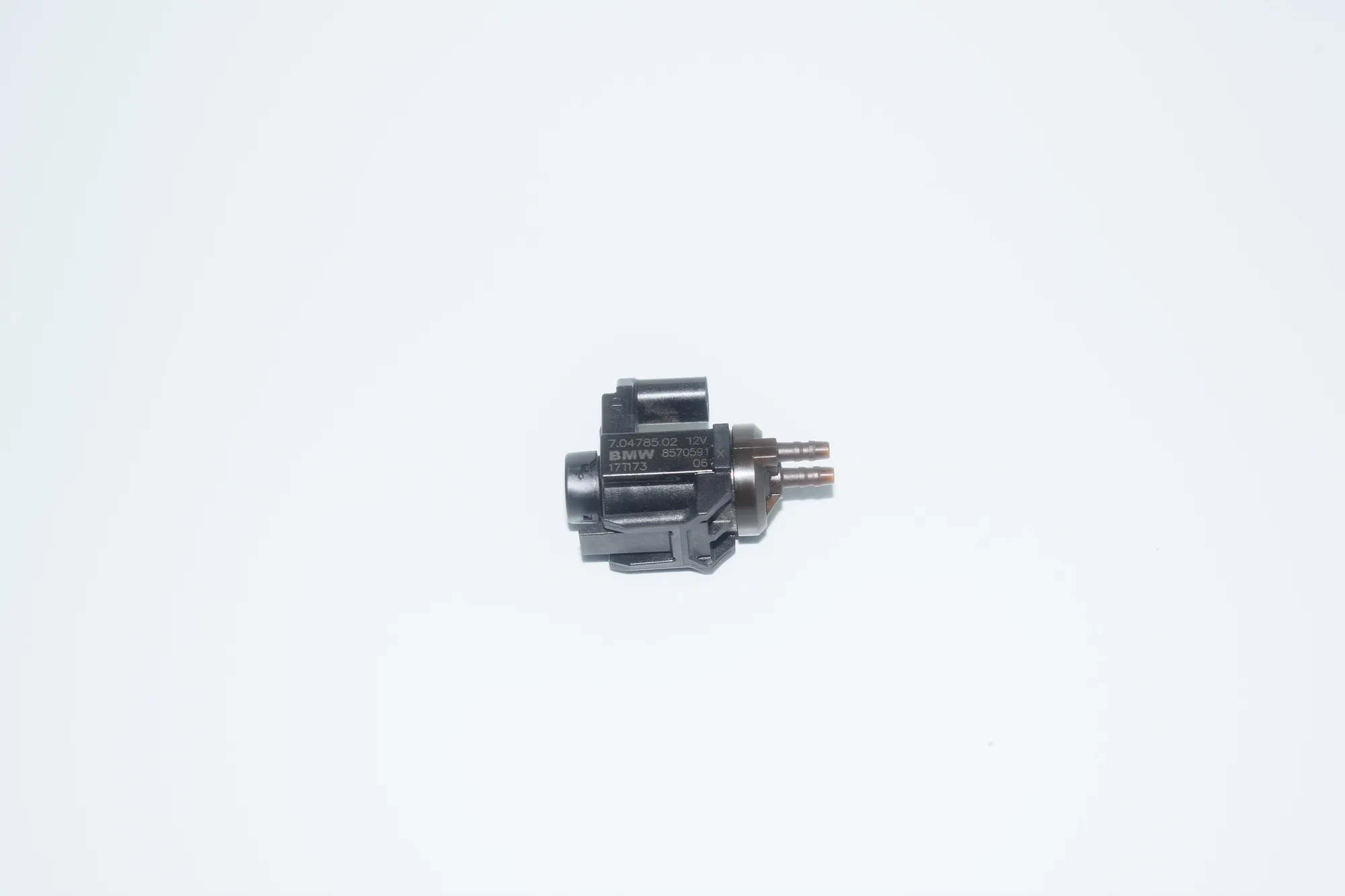 Solenoid Valve – OEM 8570591 · BMW BMW X5 (F15, F85) 2018 – 3