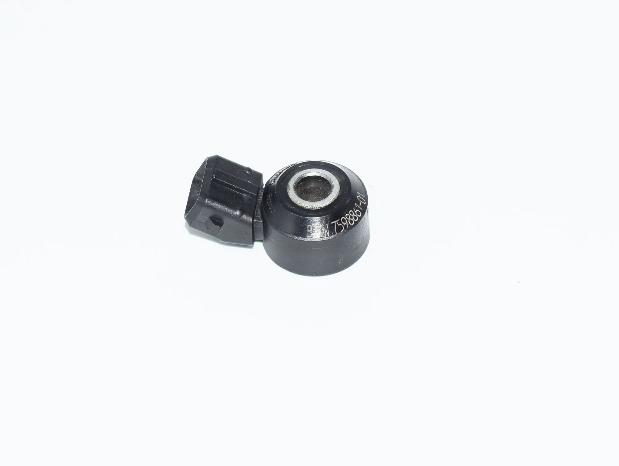 Engine Knock Sensor – OEM 7598861 · BMW BMW 3 (F30, F80) 2013