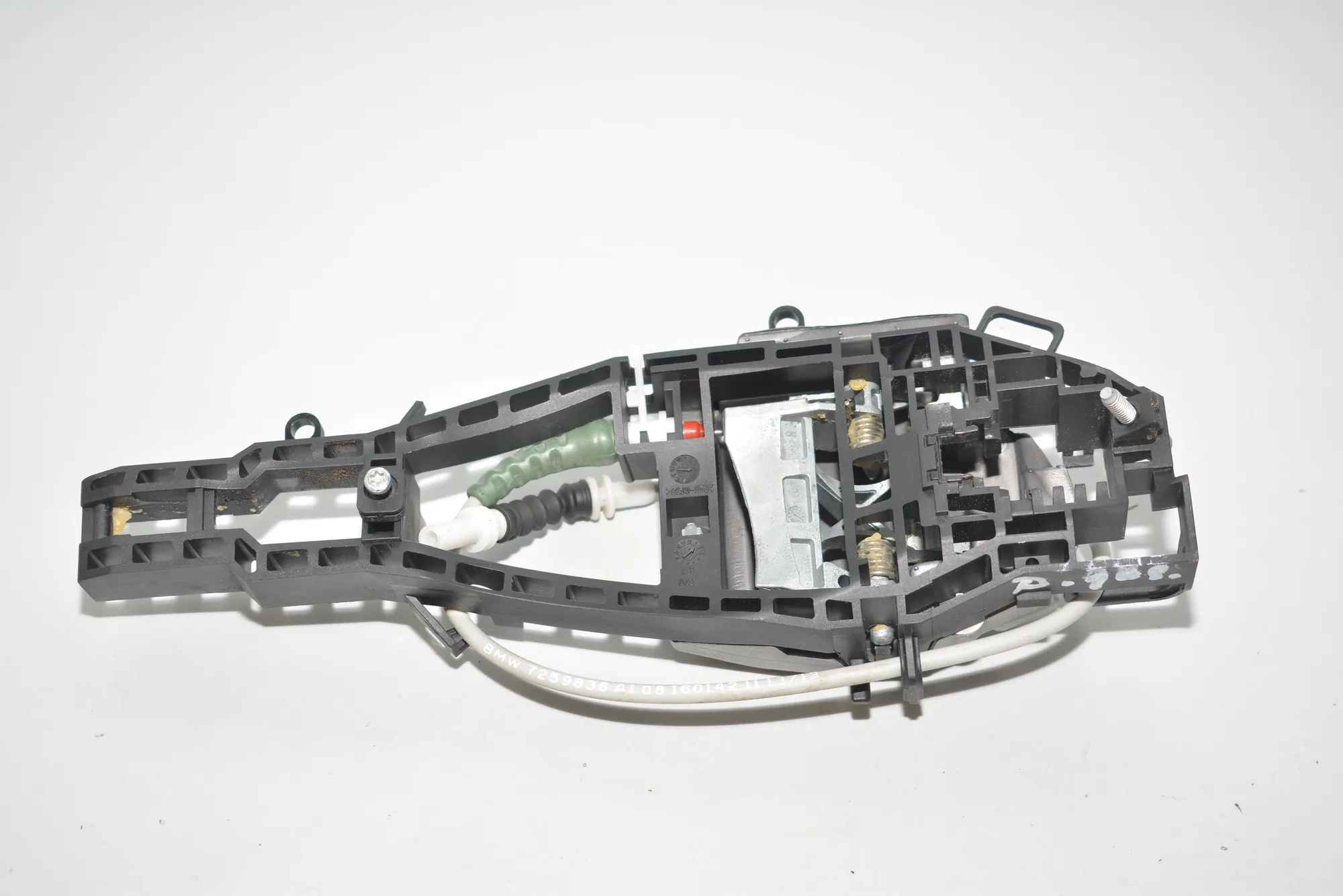 Rear Right Door Interior Handle Frame – OEM 7332268 · BMW BMW 3 (F30, F80) 2013