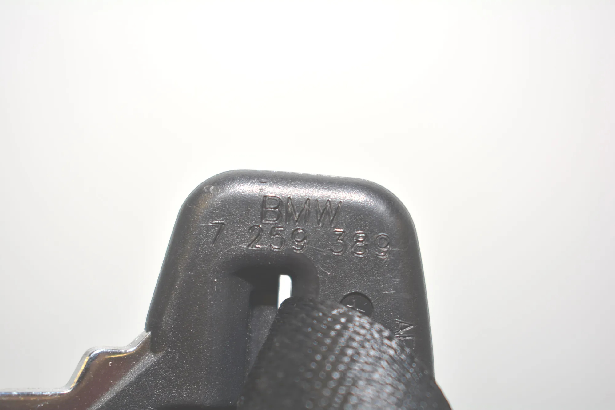 Rear Left Seatbelt – OEM 7259389 · BMW BMW 3 (F30, F80) 2013 – 5