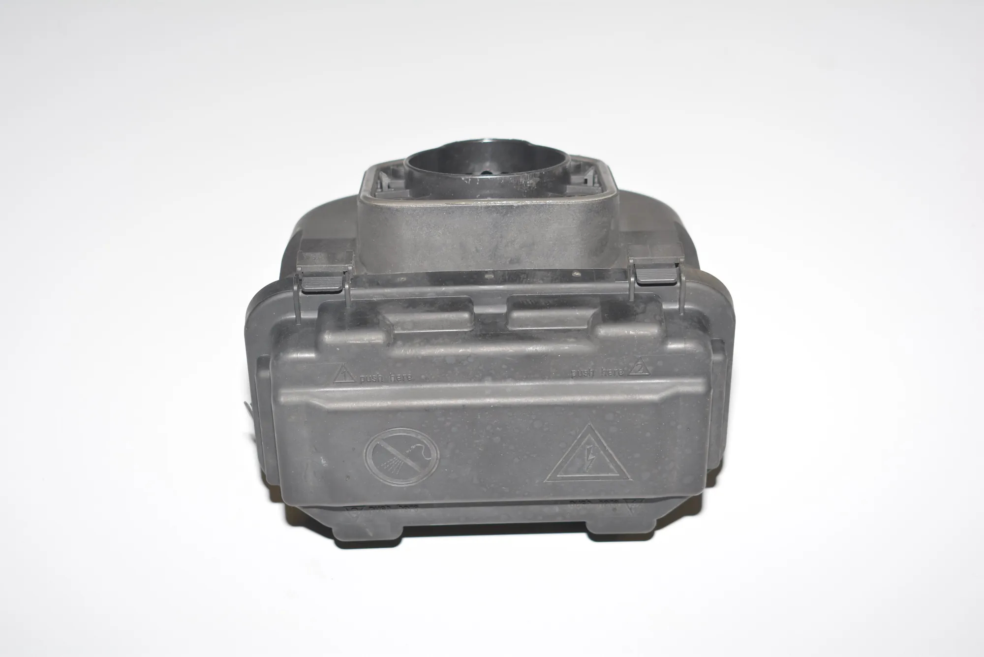Fuse Box – OEM 9224872 · BMW BMW 3 (F30, F80) 2013