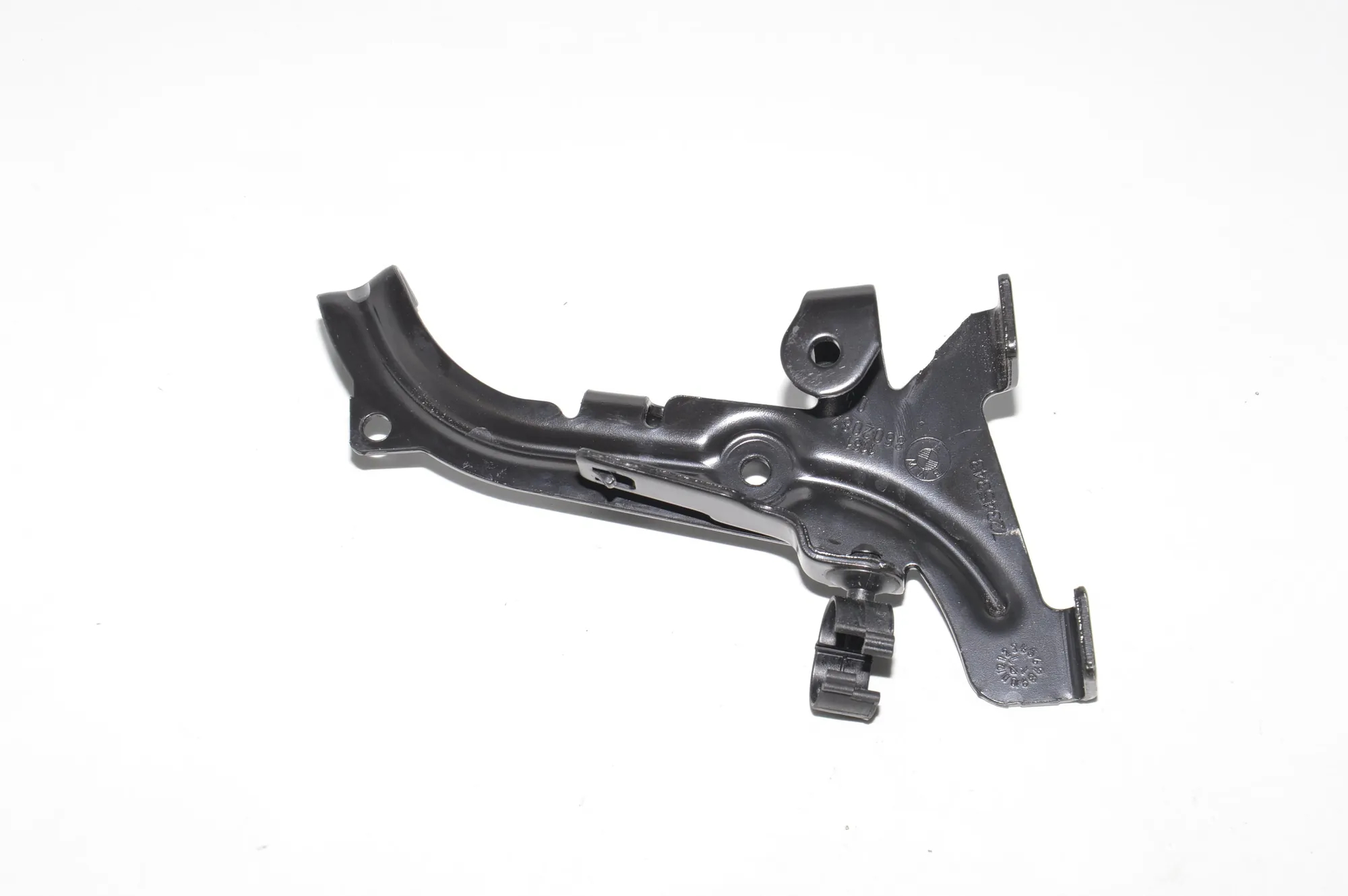 Other Engine Compartment Parts – OEM 8602082 · BMW BMW 5 (G30) 2017