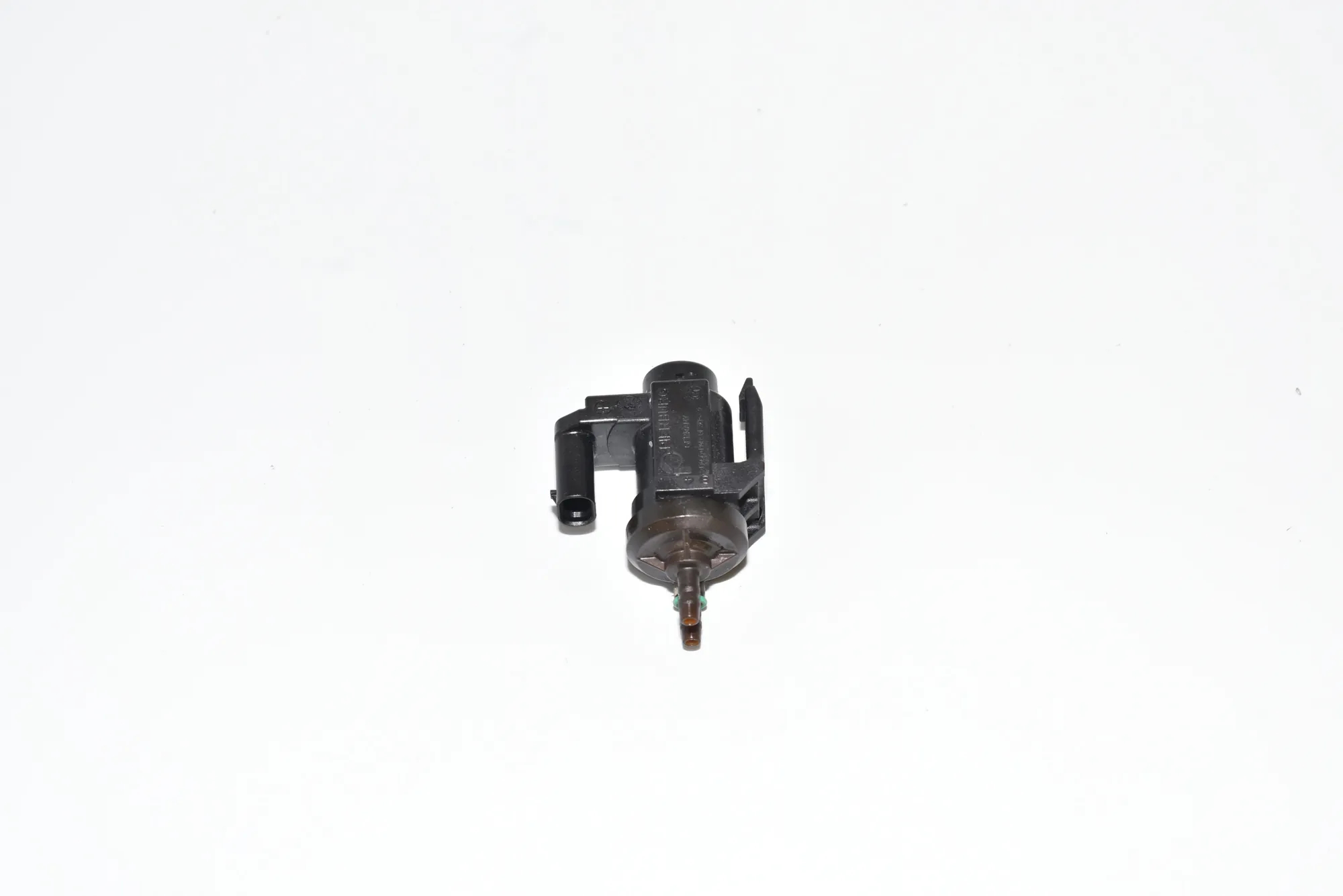 Solenoid Valve – OEM 8570591 · BMW BMW 7 (G11, G12) 2017 – 3