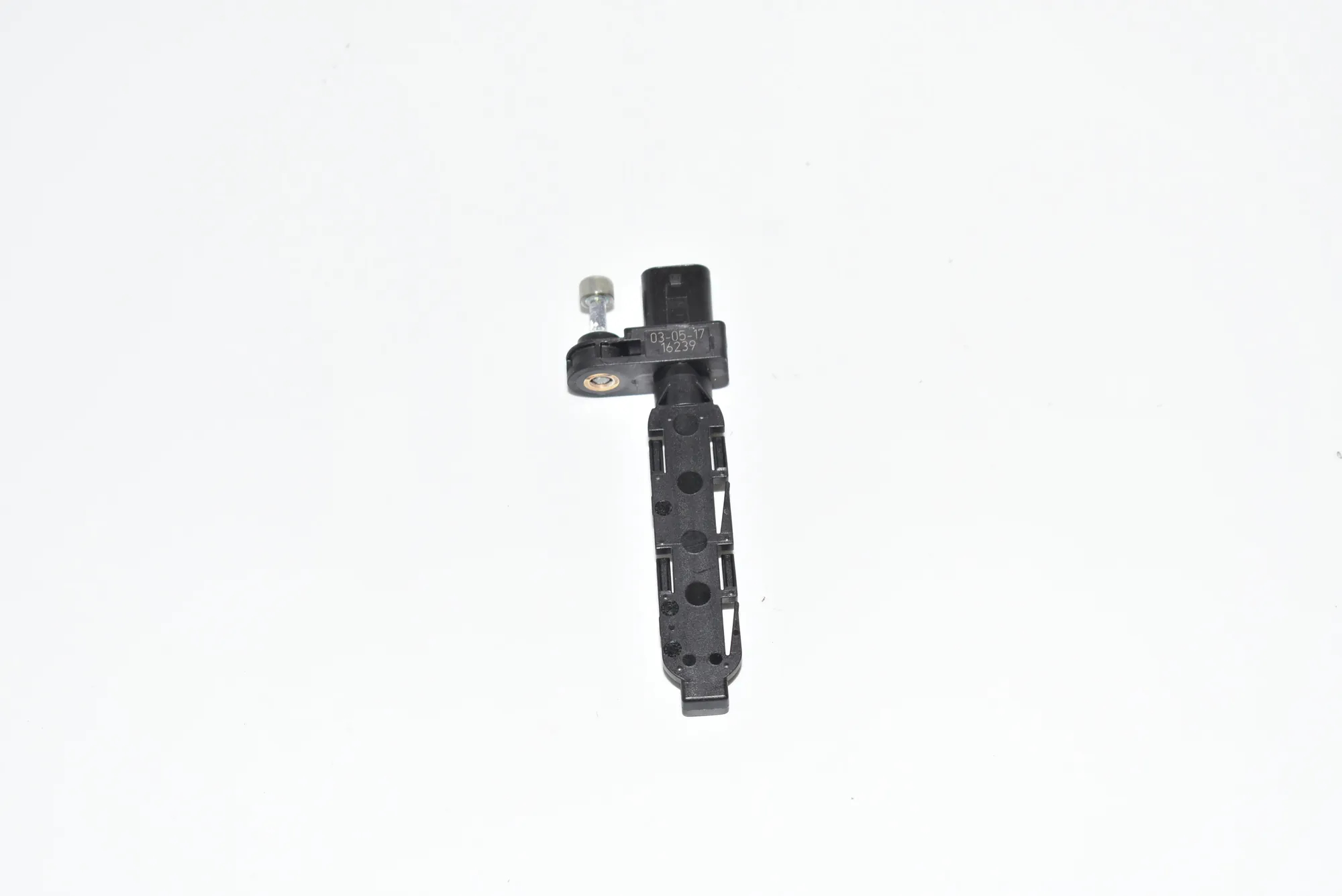Crankshaft Position Sensor – OEM 7806782 · BMW BMW 7 (G11, G12) 2017 – 2