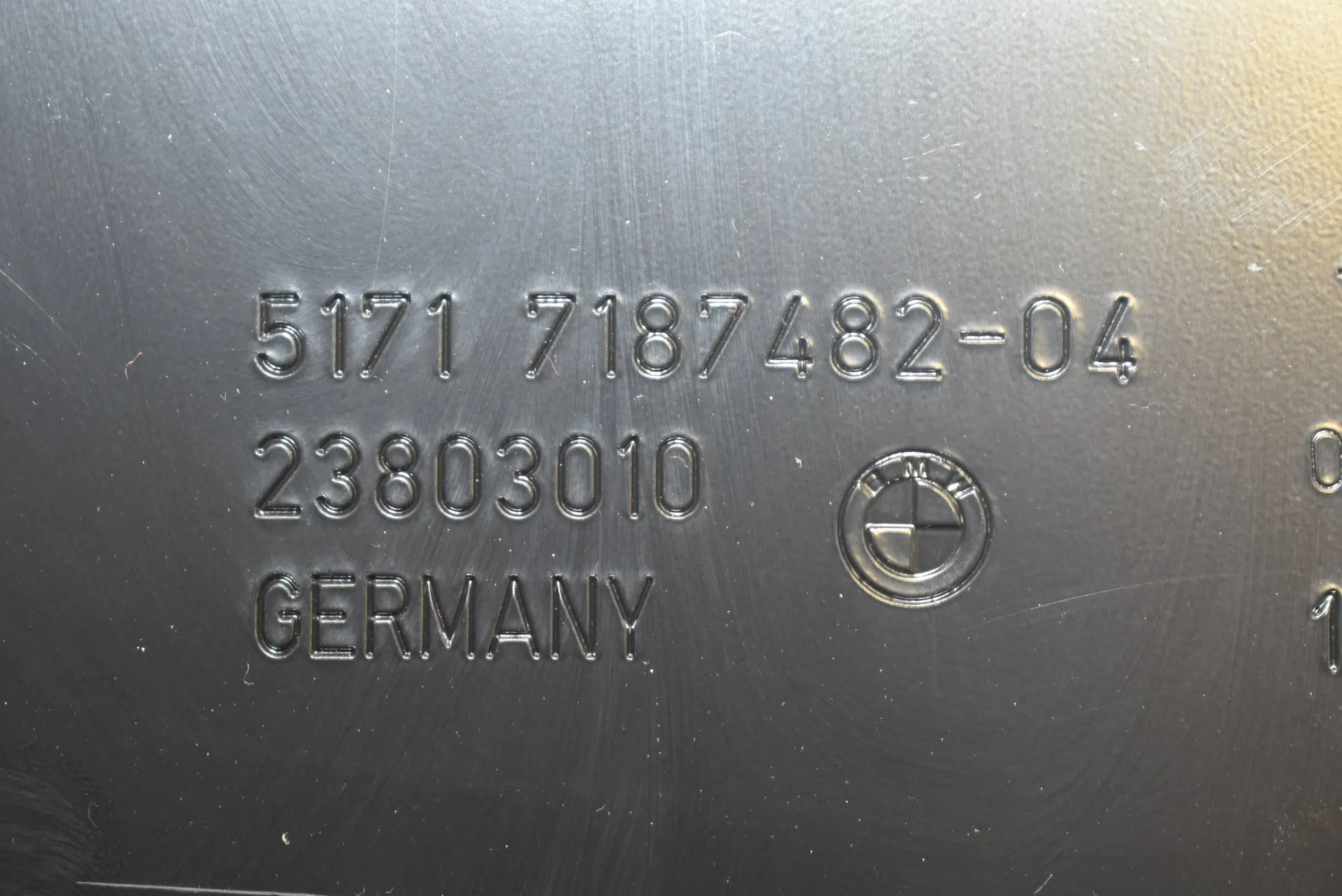 Other Body Parts – OEM 7187482 · BMW 1 Cabrio (E88) 120 d 2008 – 4