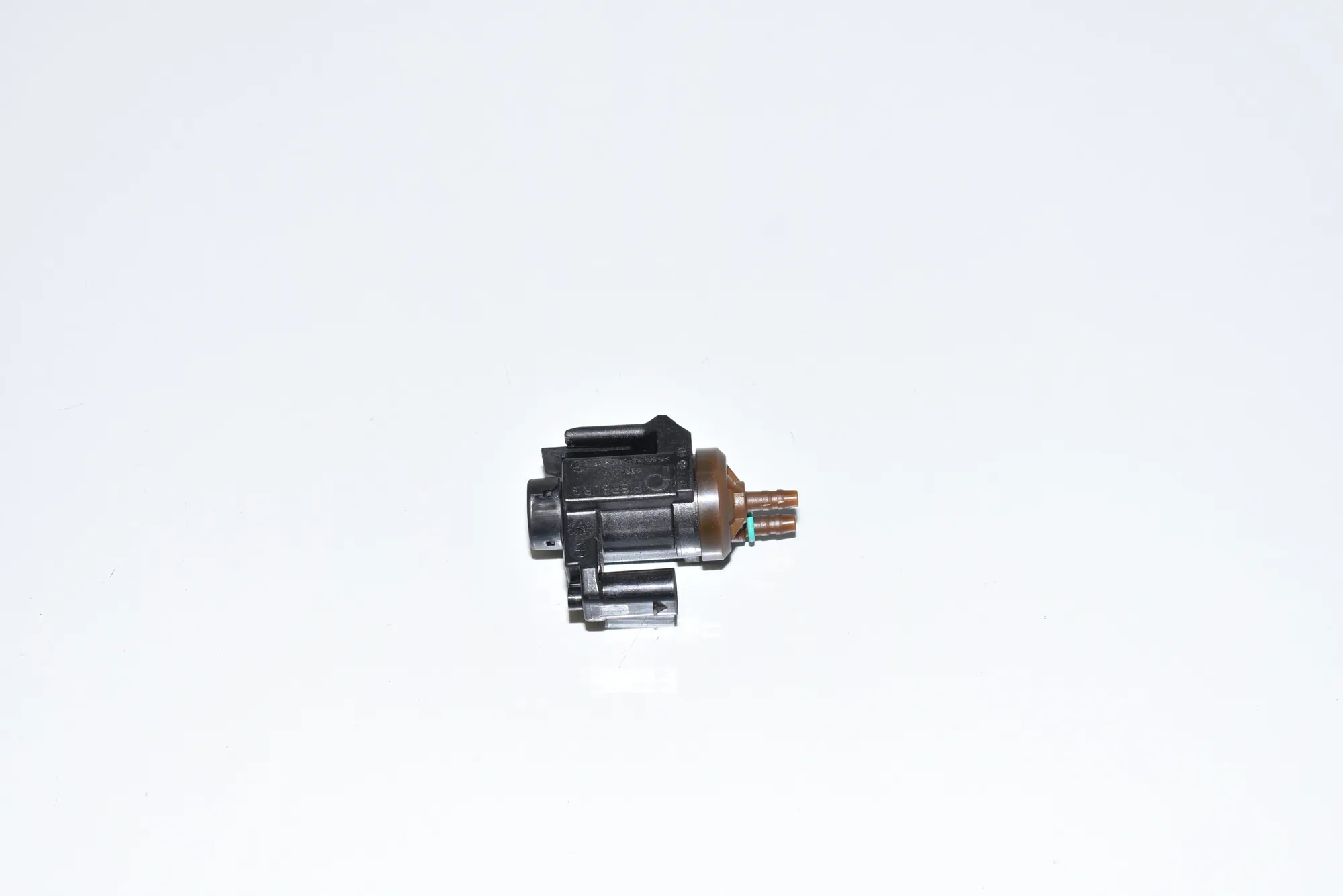 Solenoid Valve – OEM 8570591 · BMW BMW 5 (G30) 2020