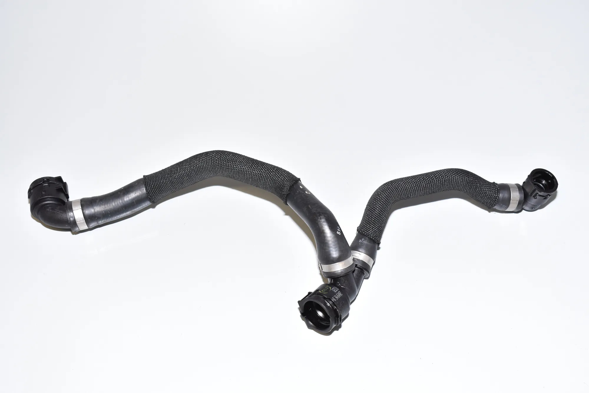 Coolant Hose Pipe – OEM 8592808 · BMW BMW 5 (G30) 2020