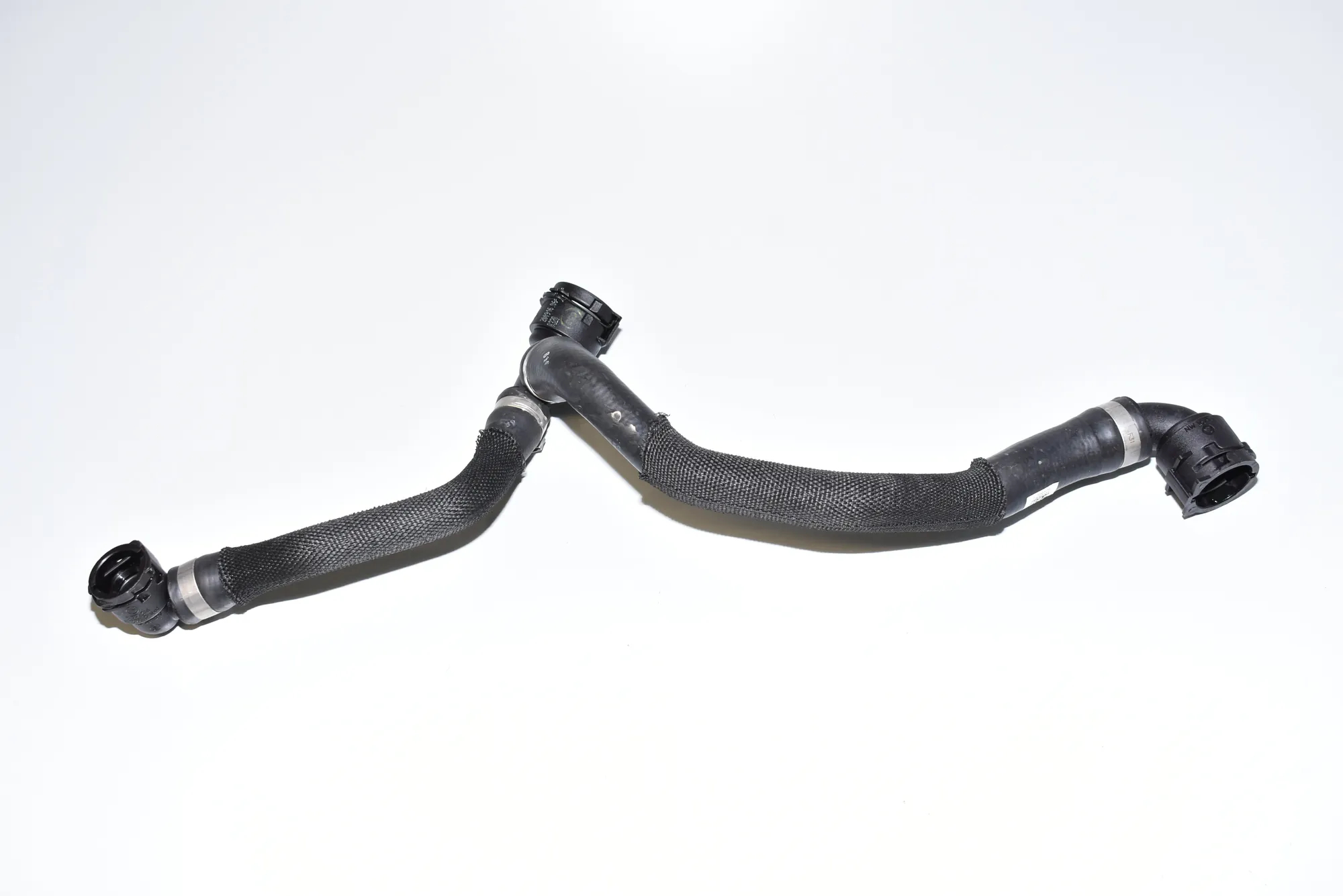 Coolant Hose Pipe – OEM 8592808 · BMW BMW 5 (G30) 2020 – 2