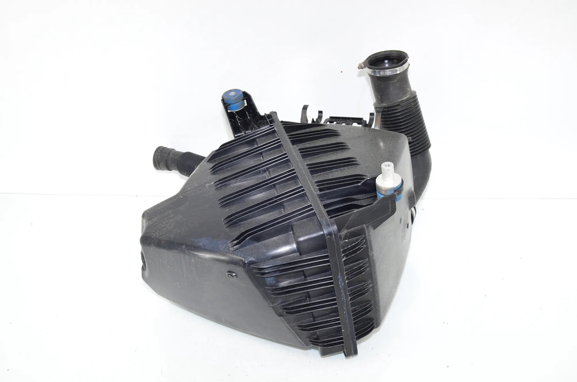 Air Filter Box – OEM 7642403 · BMW i3 (I01) Hybrid 2014