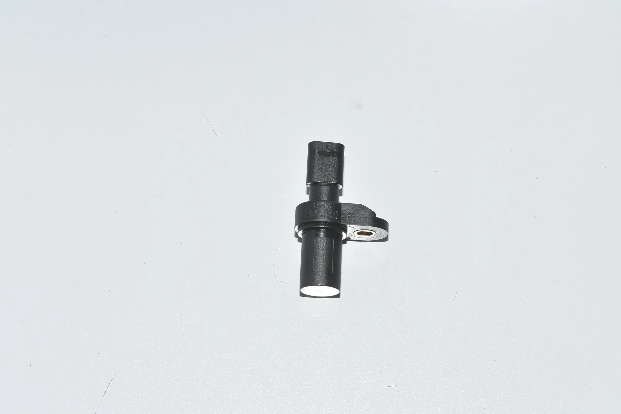 Camshaft Position Sensor – OEM 13627803093 · BMW BMW 3 (E90) 2011 – 3