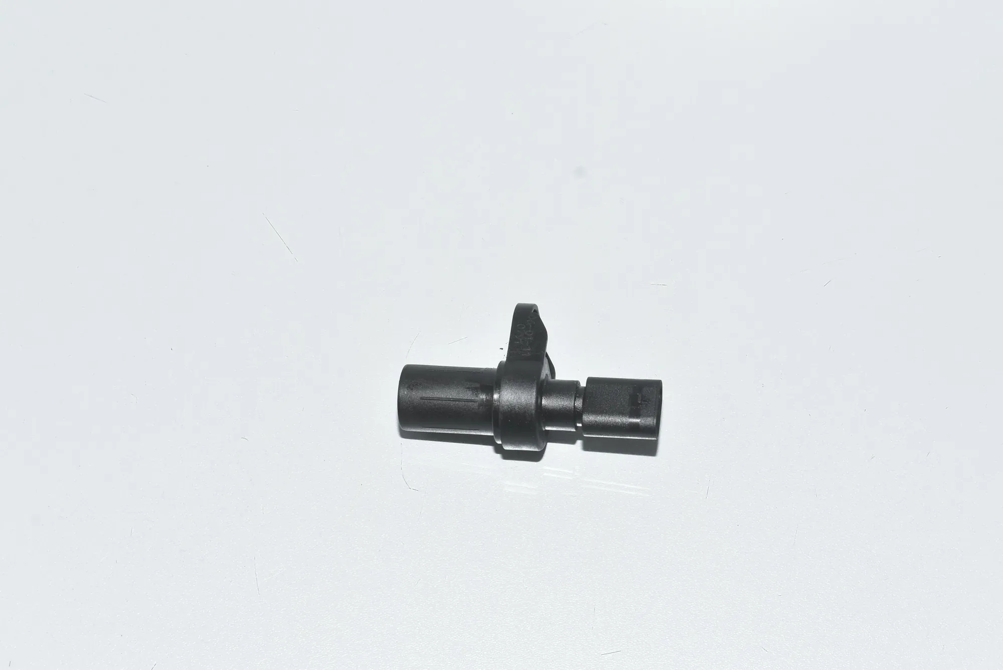Camshaft Position Sensor – OEM 13627803093 · BMW BMW 3 (E90) 2011 – 2