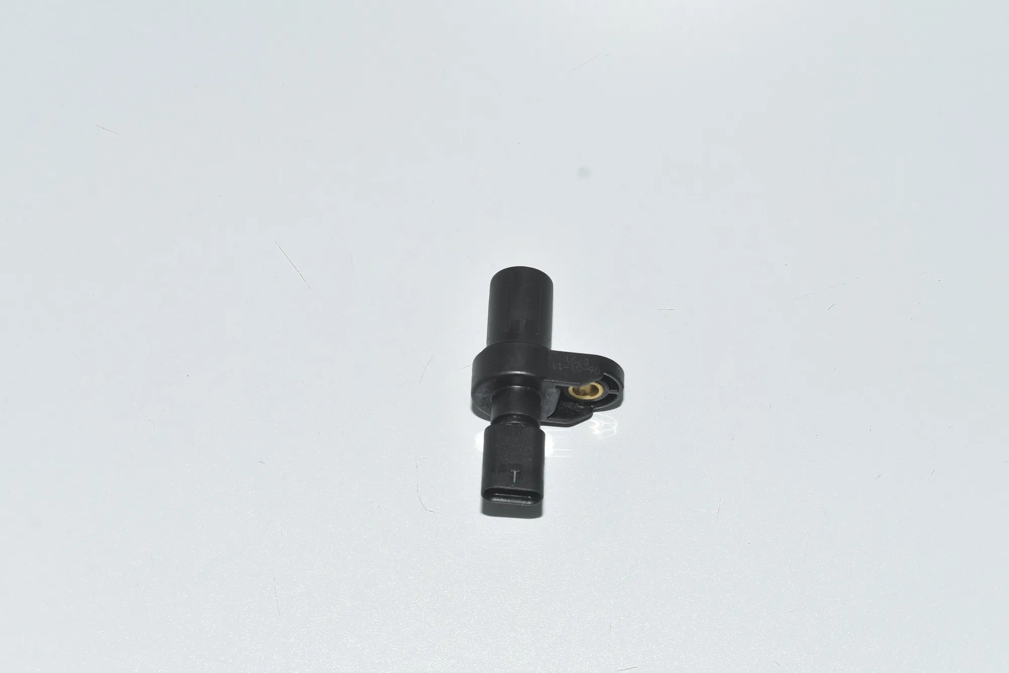 Camshaft Position Sensor – OEM 13627803093 · BMW BMW 3 (E90) 2011