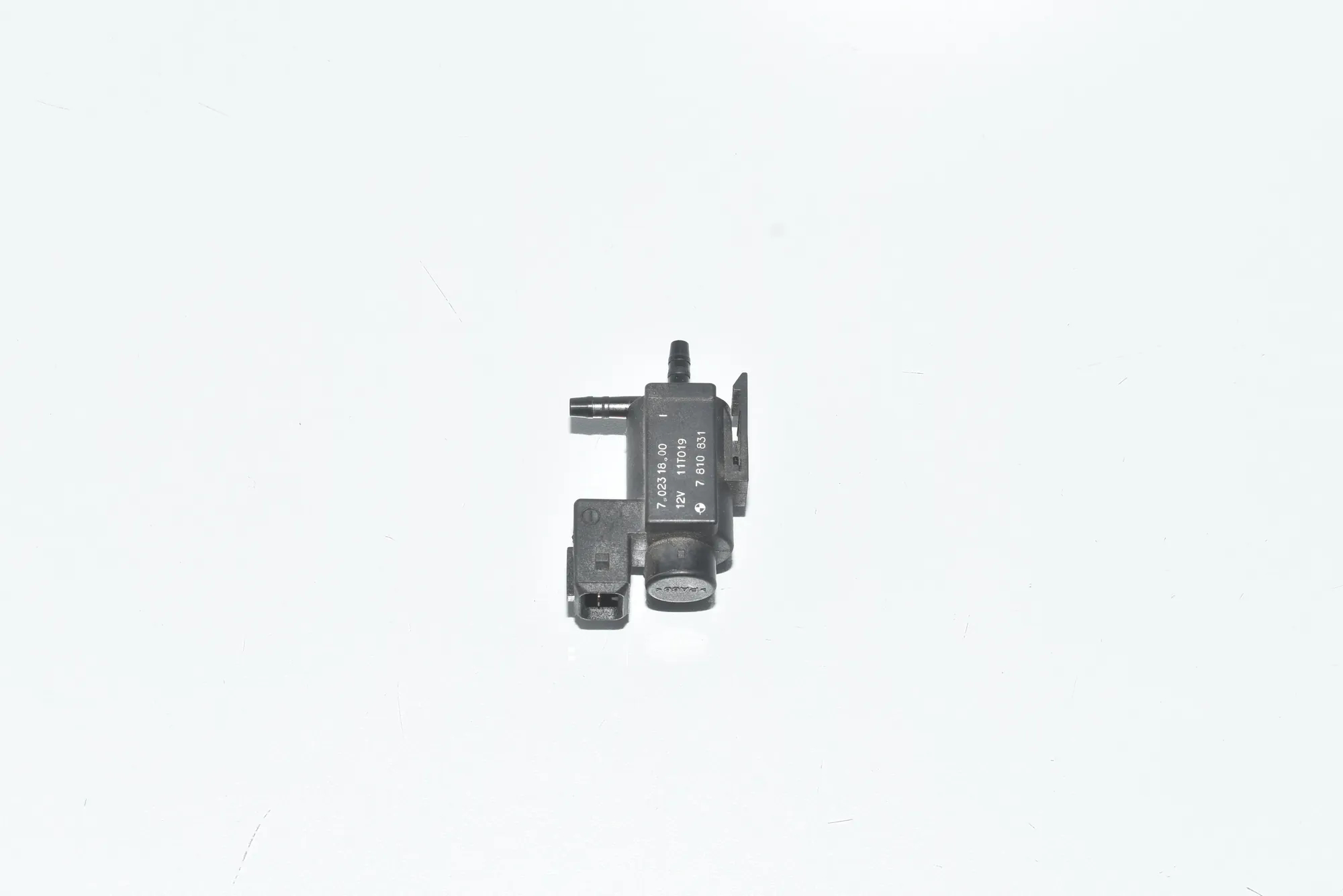 Solenoid Valve – OEM 11747810831 · BMW BMW 3 (E90) 2011 – 2
