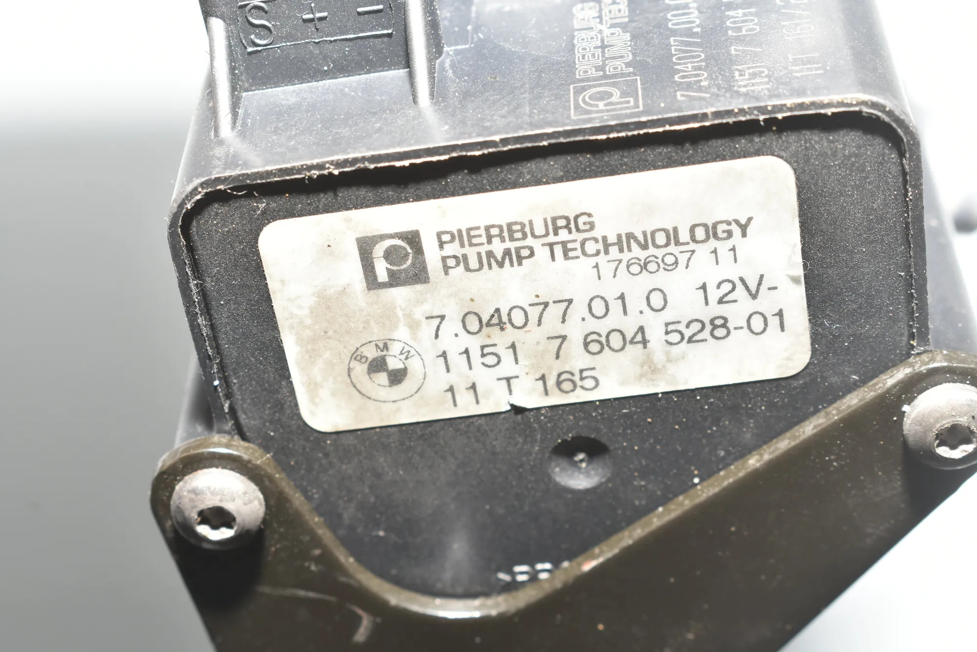 Auxiliary Water Pump – OEM 11517604528 · BMW BMW 5 (F10) 2012 – 4