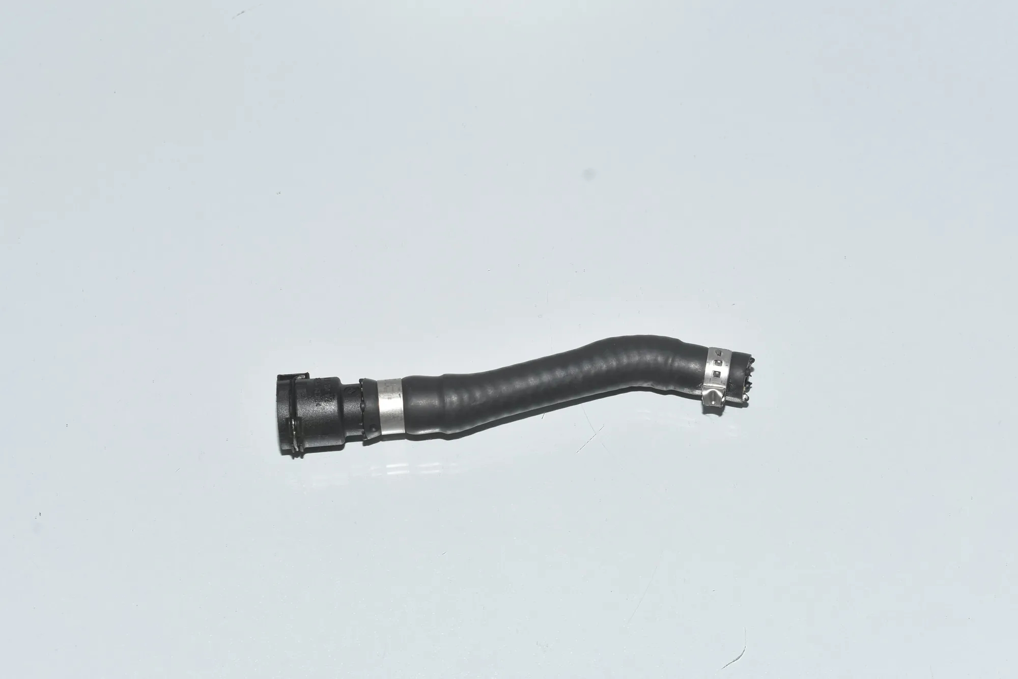 Coolant Hose Pipe – OEM 17127589442 · BMW BMW 5 (F10) 2012
