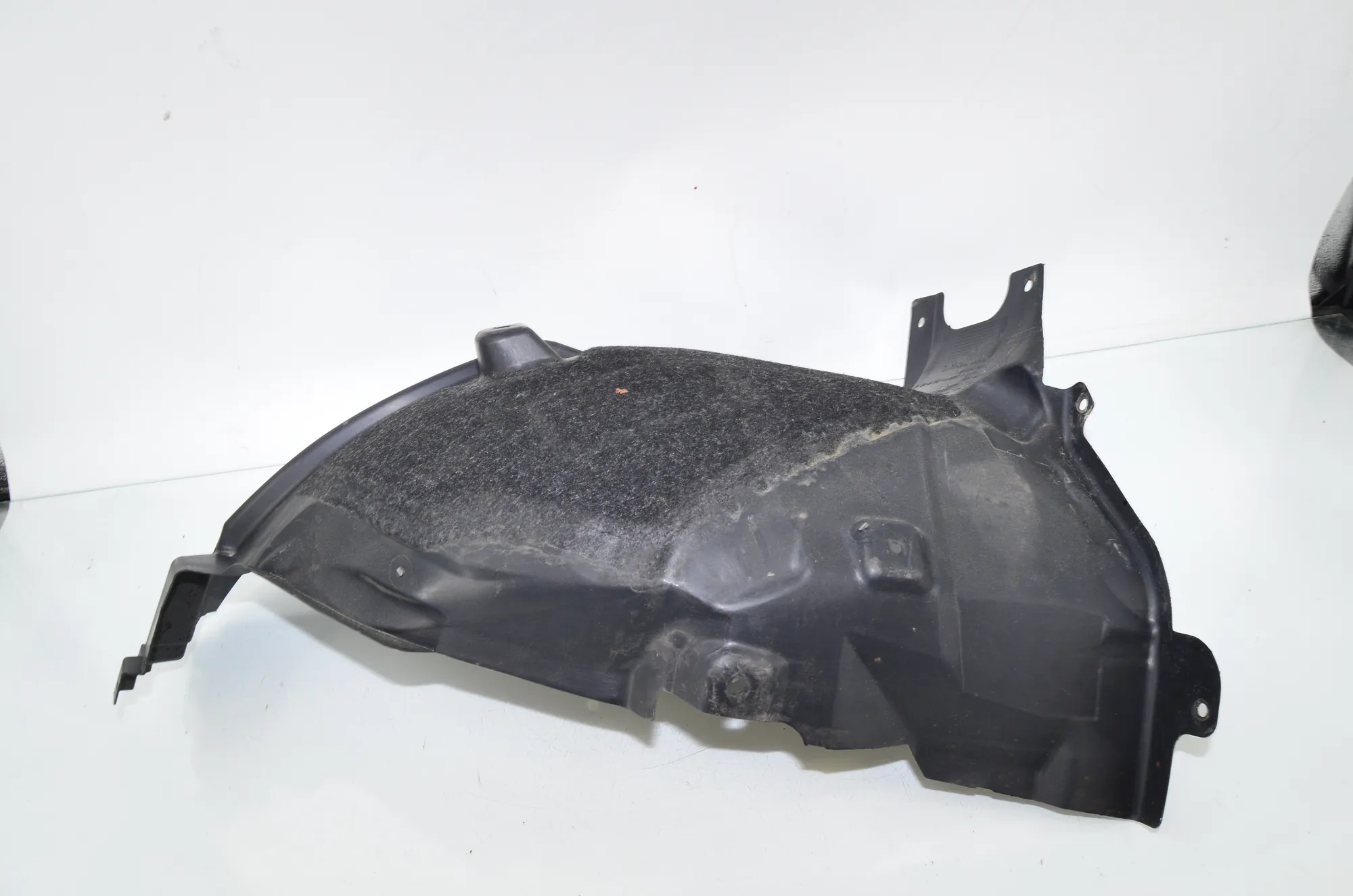Front Right Arch Liner Rear Part – OEM 7294636 · BMW i3 (I01) Hybrid 2014 – 4