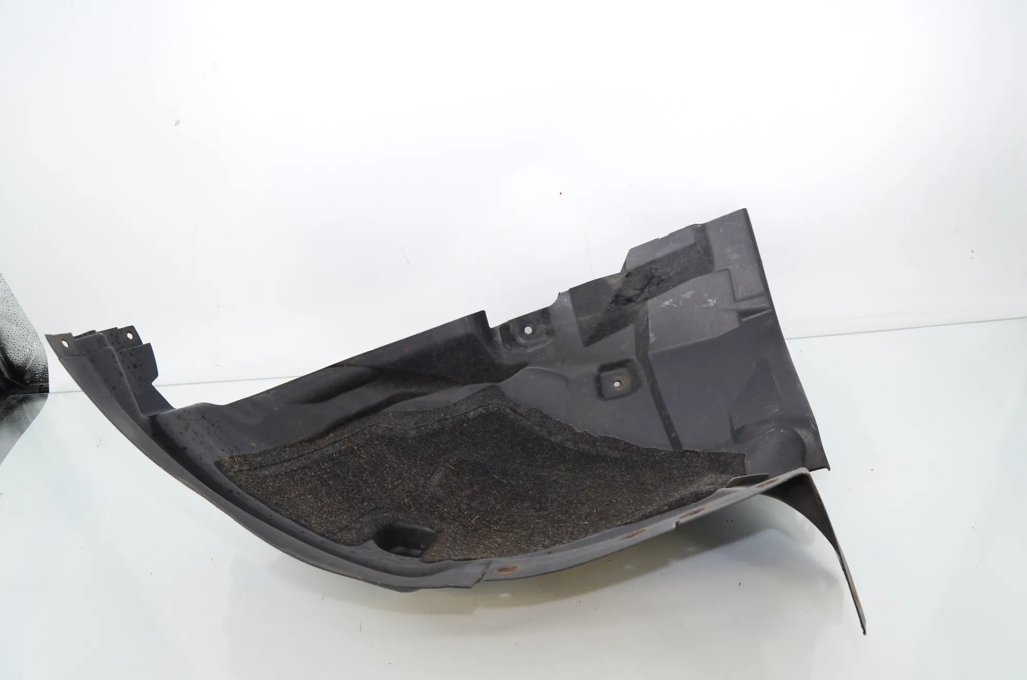 Front Right Arch Liner Rear Part – OEM 7294636 · BMW i3 (I01) Hybrid 2014