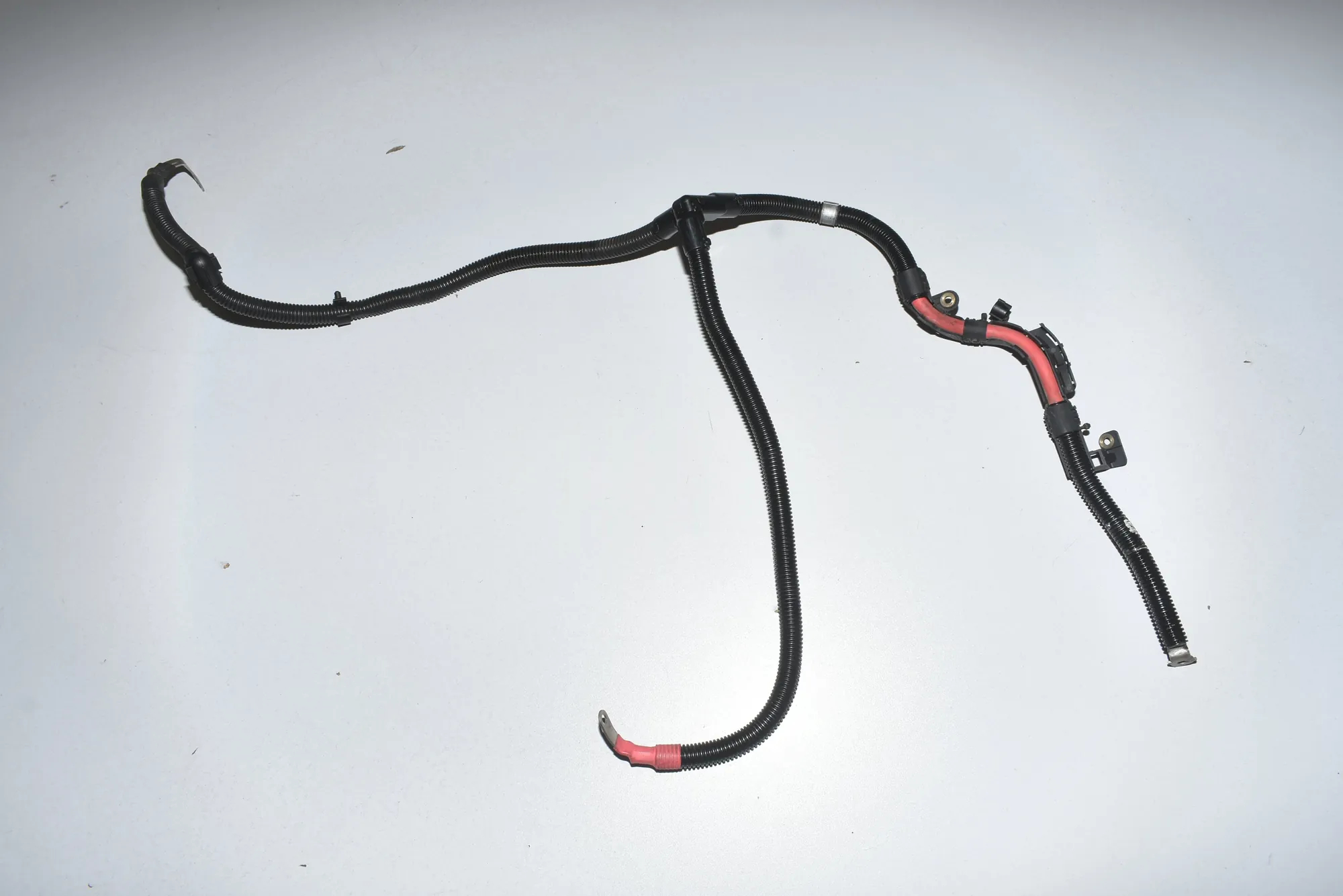 Positive Battery Cable – OEM 12427580331 · BMW BMW 5 (F10) 2012 – 4