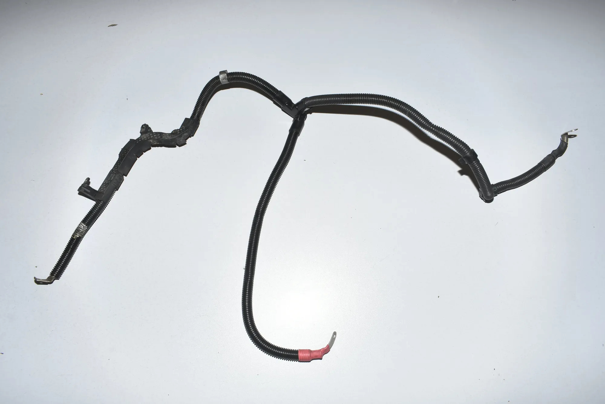 Positive Battery Cable – OEM 12427580331 · BMW BMW 5 (F10) 2012 – 2