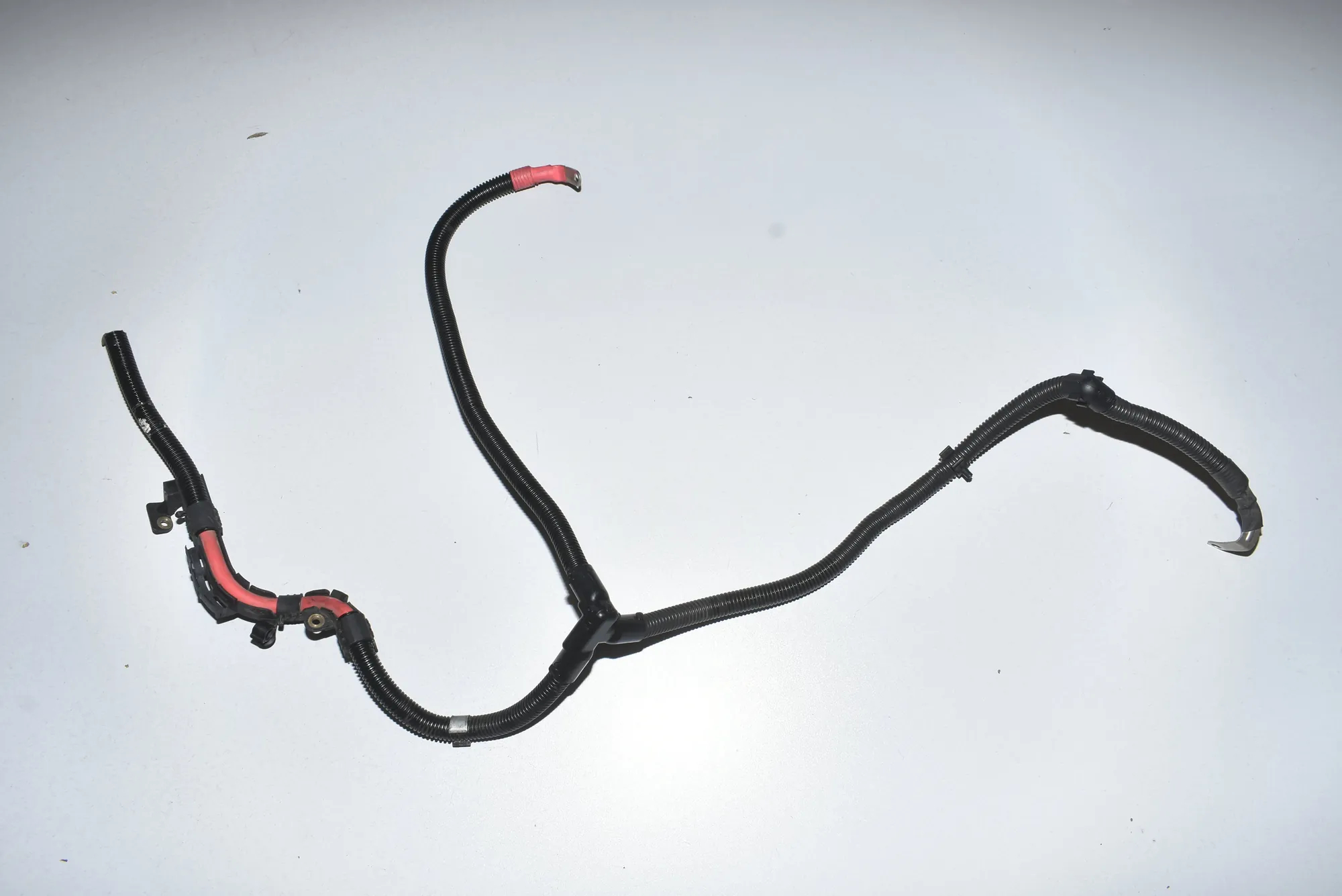 Positive Battery Cable – OEM 12427580331 · BMW BMW 5 (F10) 2012 – 3