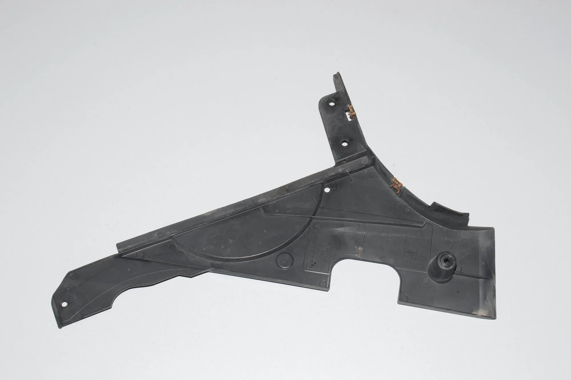 Rear Right Underbody Cover – OEM 7186722 · BMW 5 Touring (F11) 530 d 2014 – 2