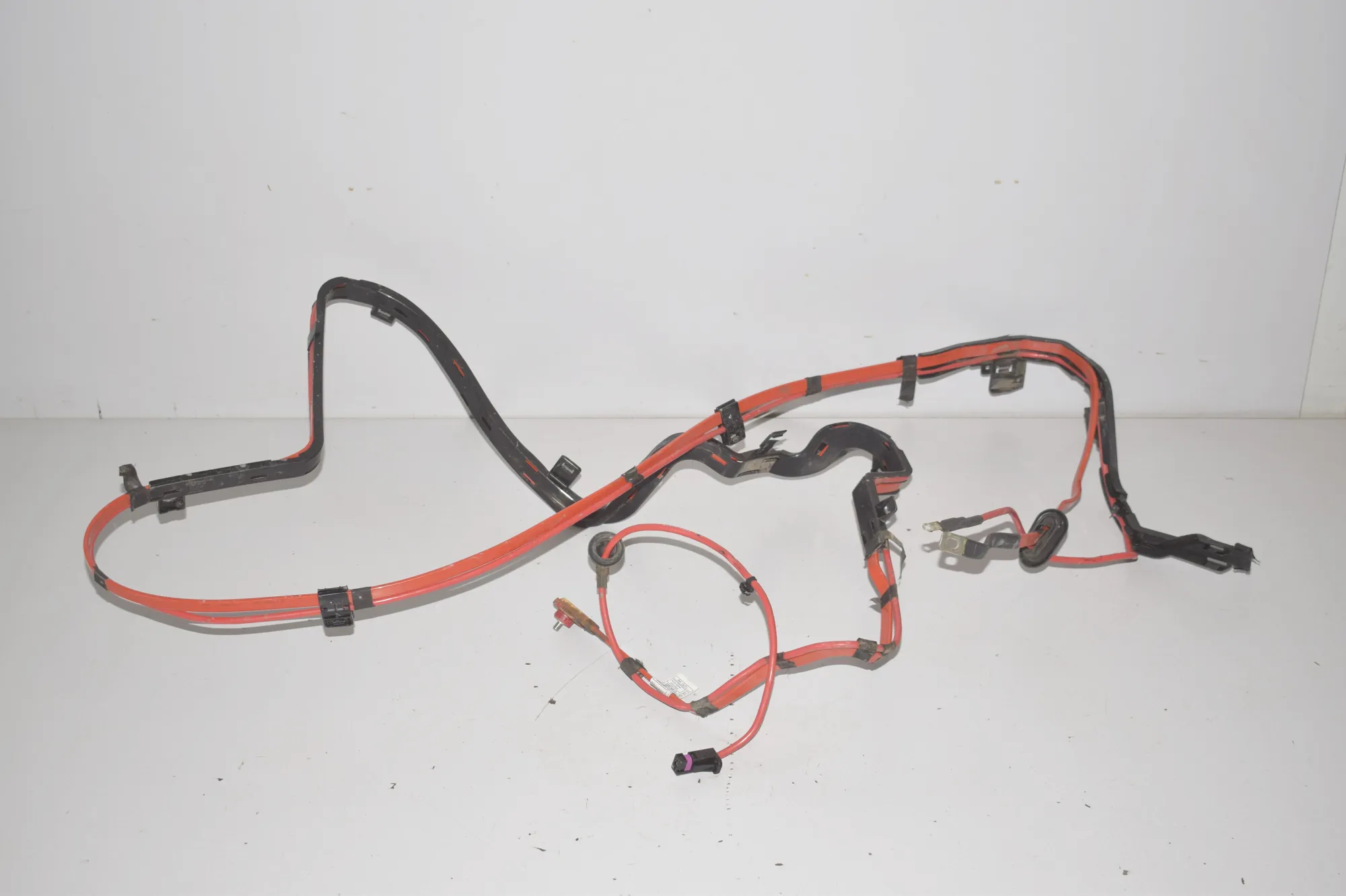Positive Battery Cable – OEM 9259326 · BMW 3 (F30, F80) 328 i xDrive 2012 – 3