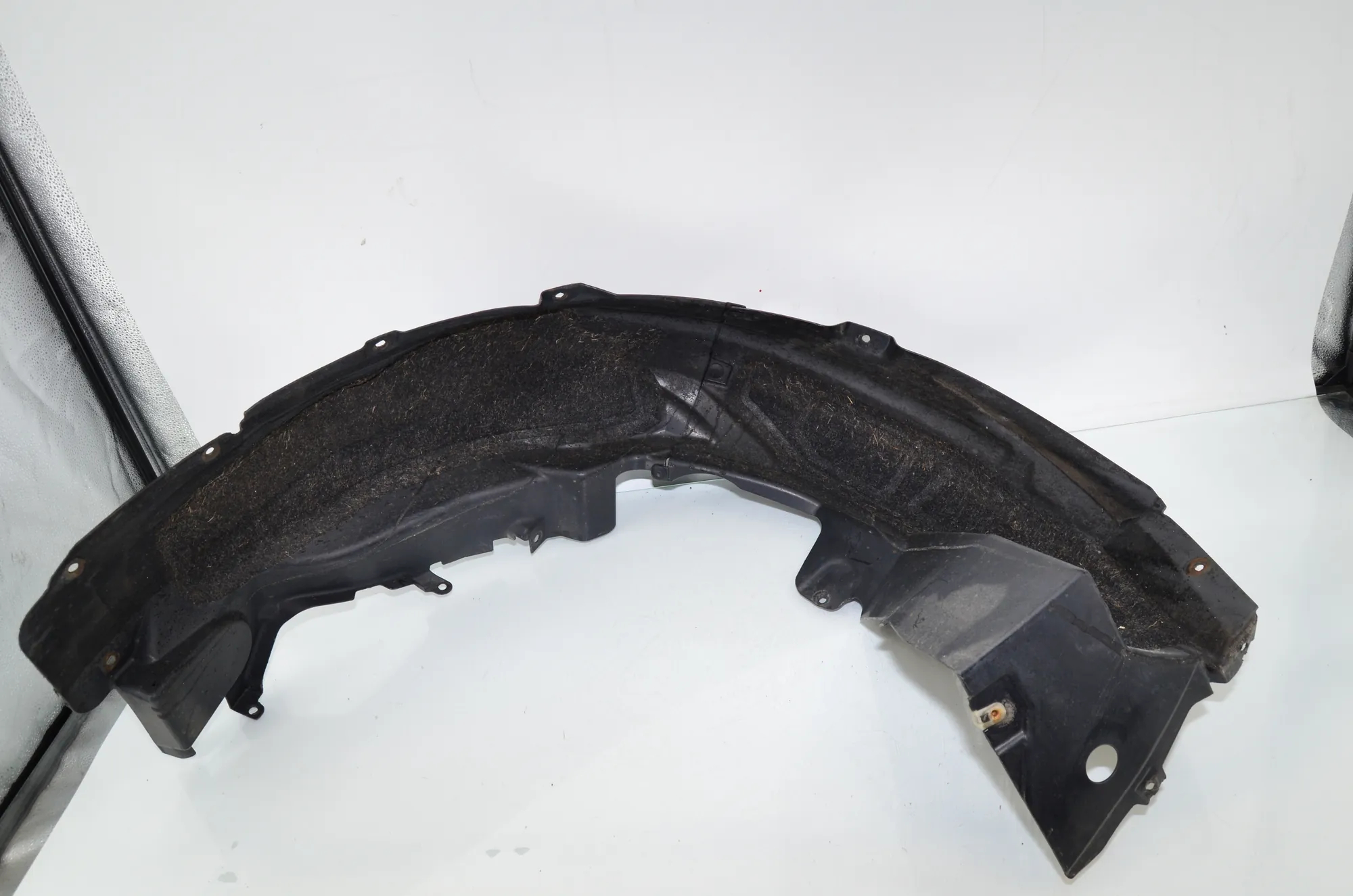 Rear Left Arch Liner – OEM 7394079 · BMW i3 (I01) Hybrid 2014