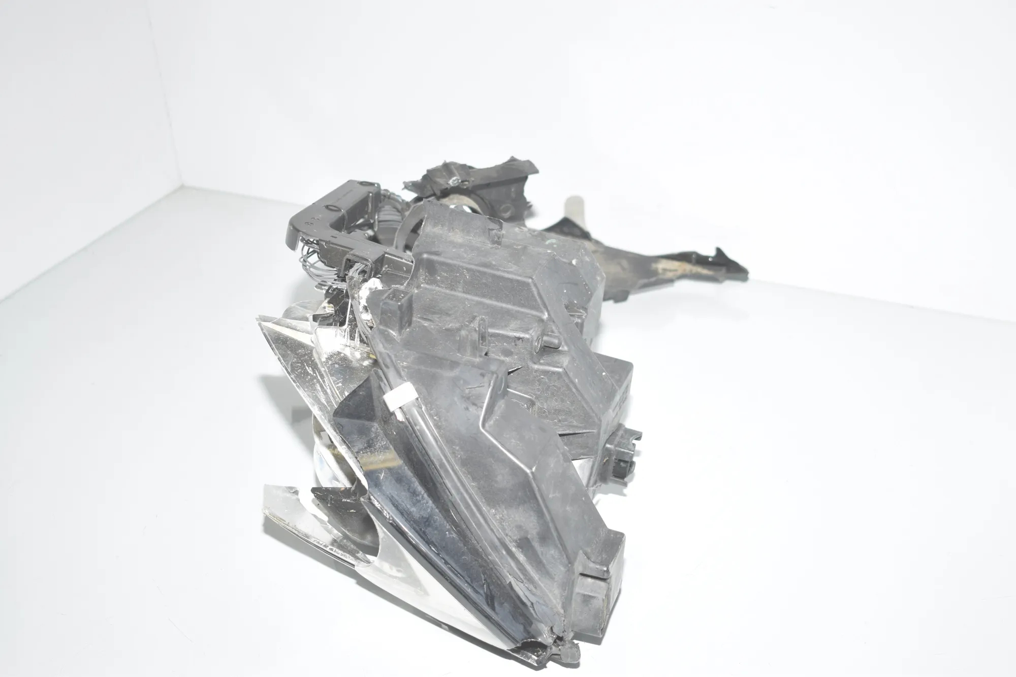 Front Right Headlight · BMW BMW 3 (G20, G28) 2019 – 2