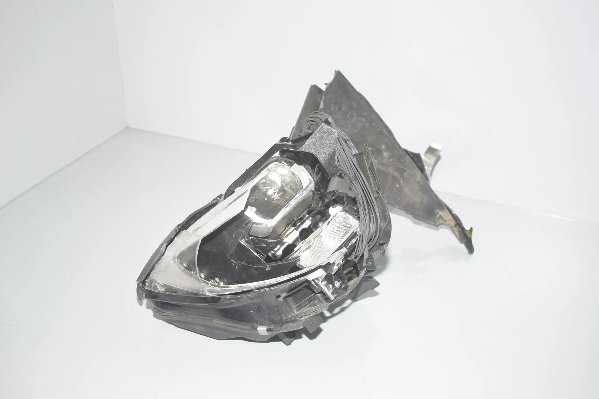 Front Right Headlight · BMW BMW 3 (G20, G28) 2019 – 4