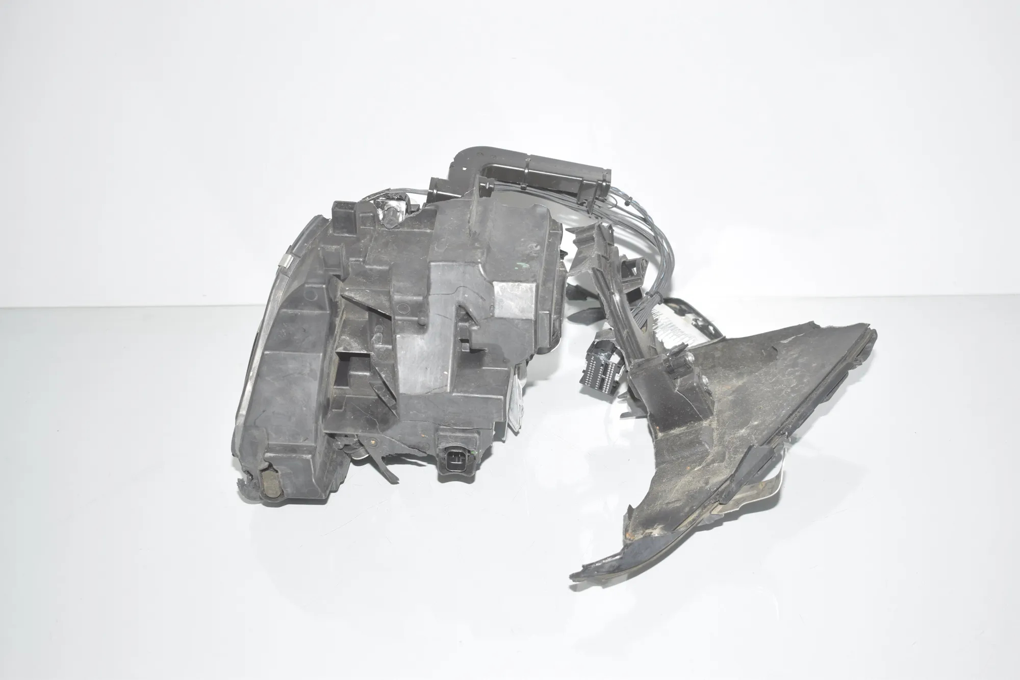 Front Right Headlight · BMW BMW 3 (G20, G28) 2019 – 3