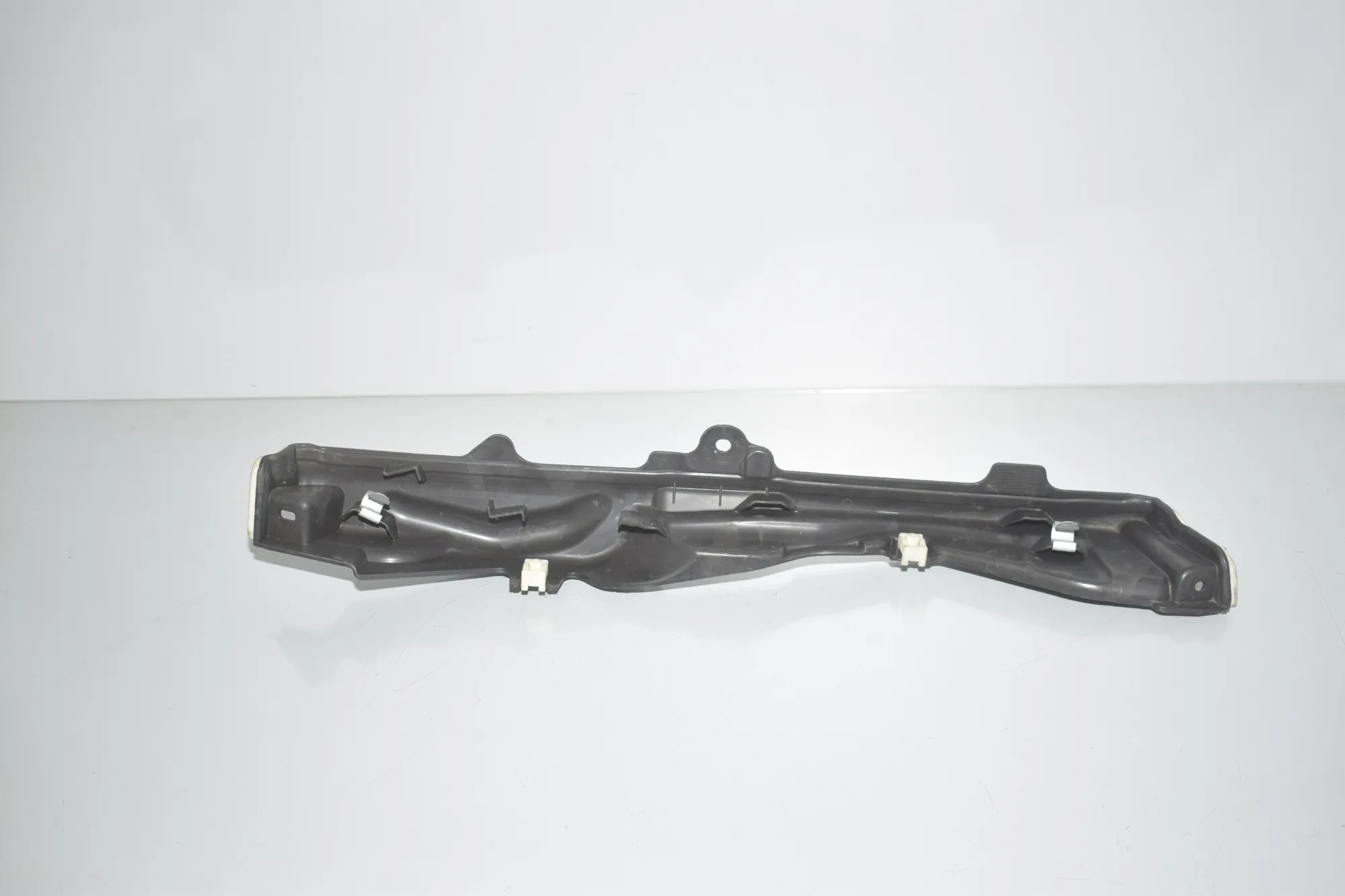 Other Engine Compartment Parts – OEM 7428167 · BMW BMW 3 (G20, G28) 2019 – 3